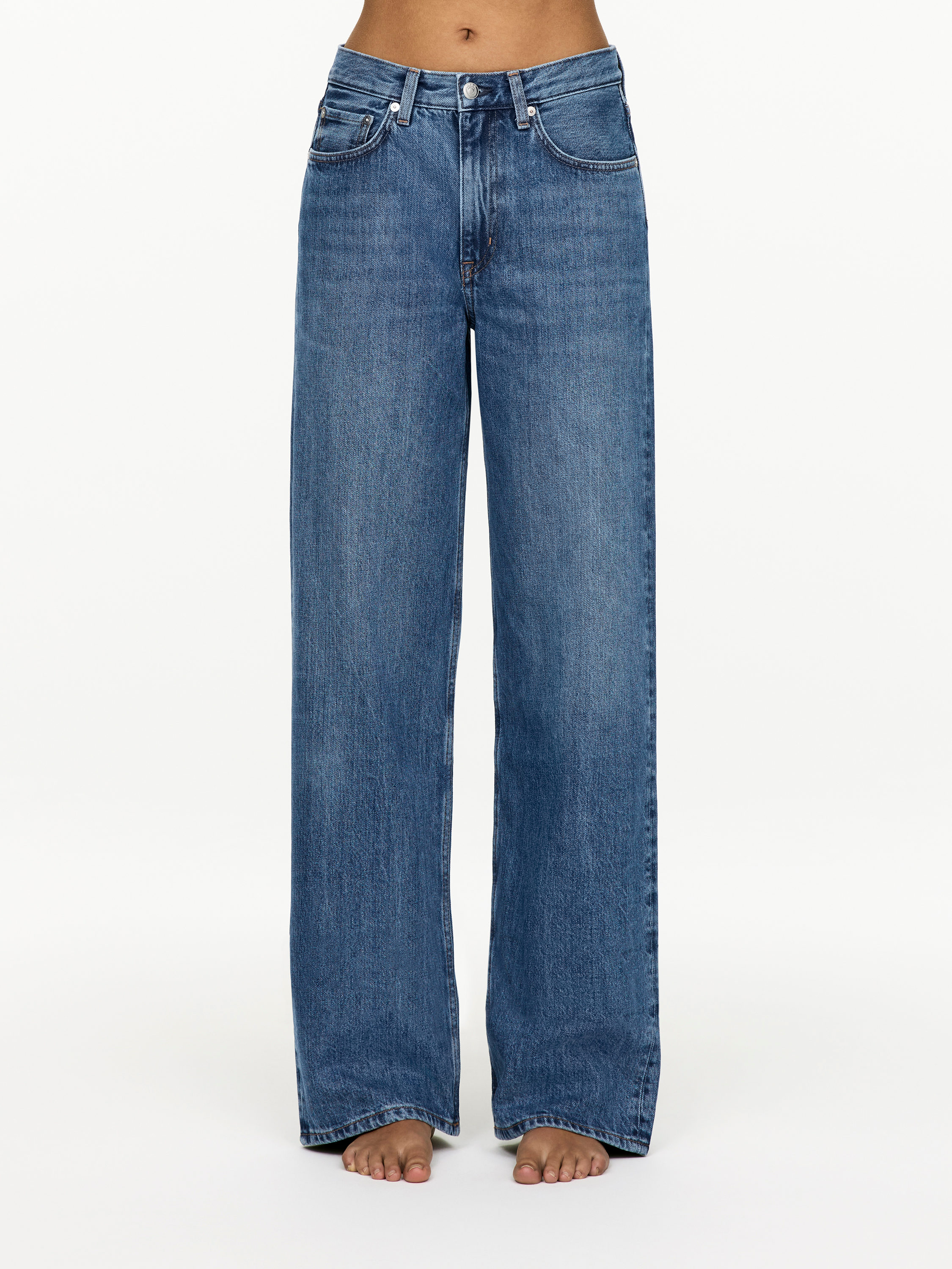 CORAL Wide Jeans - Blue - Relaxed fit - Women - StillMedia/Lookbook - 13