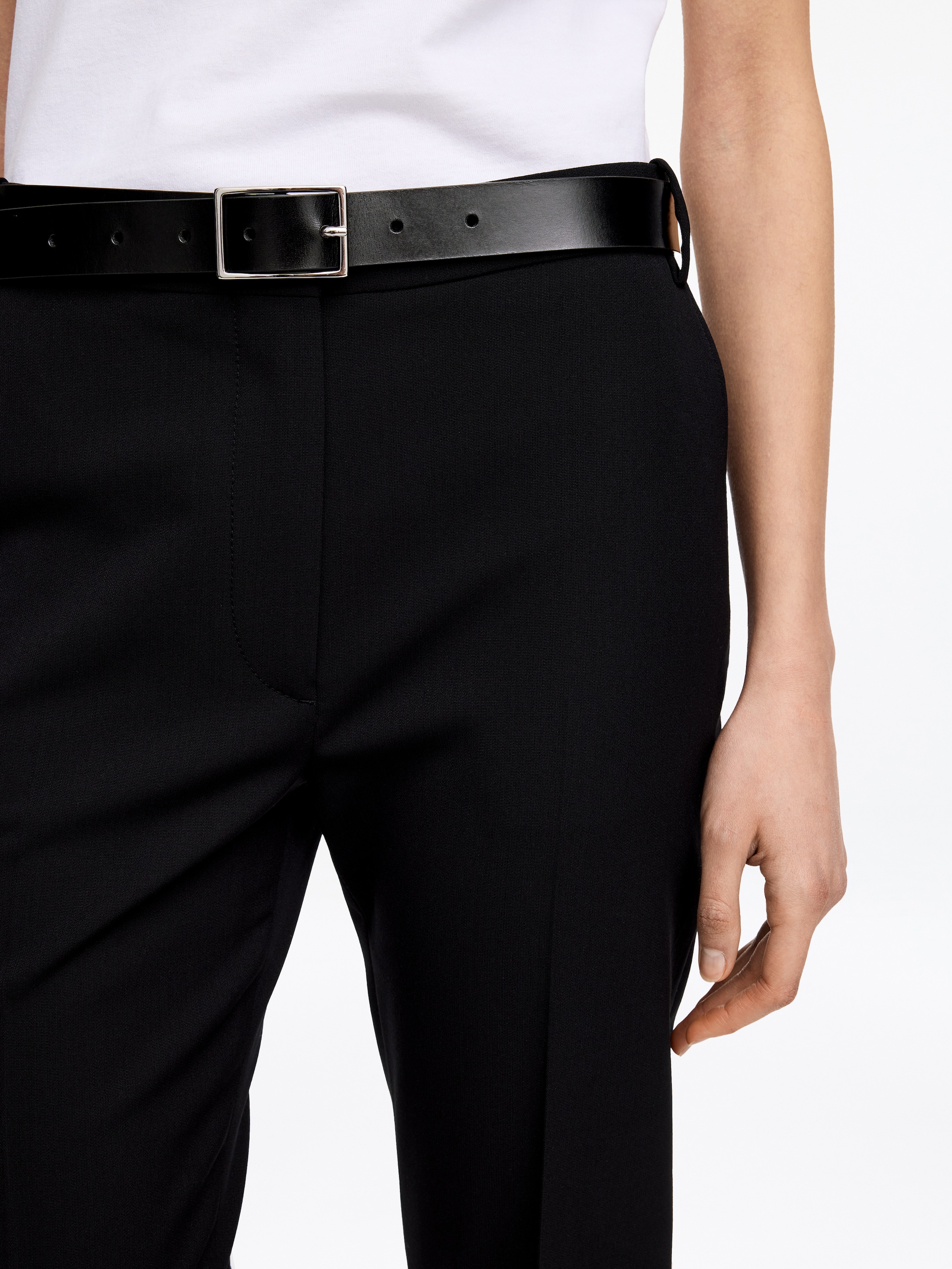 Leather Belt - Black - Women - StillMedia/Lookbook - 4