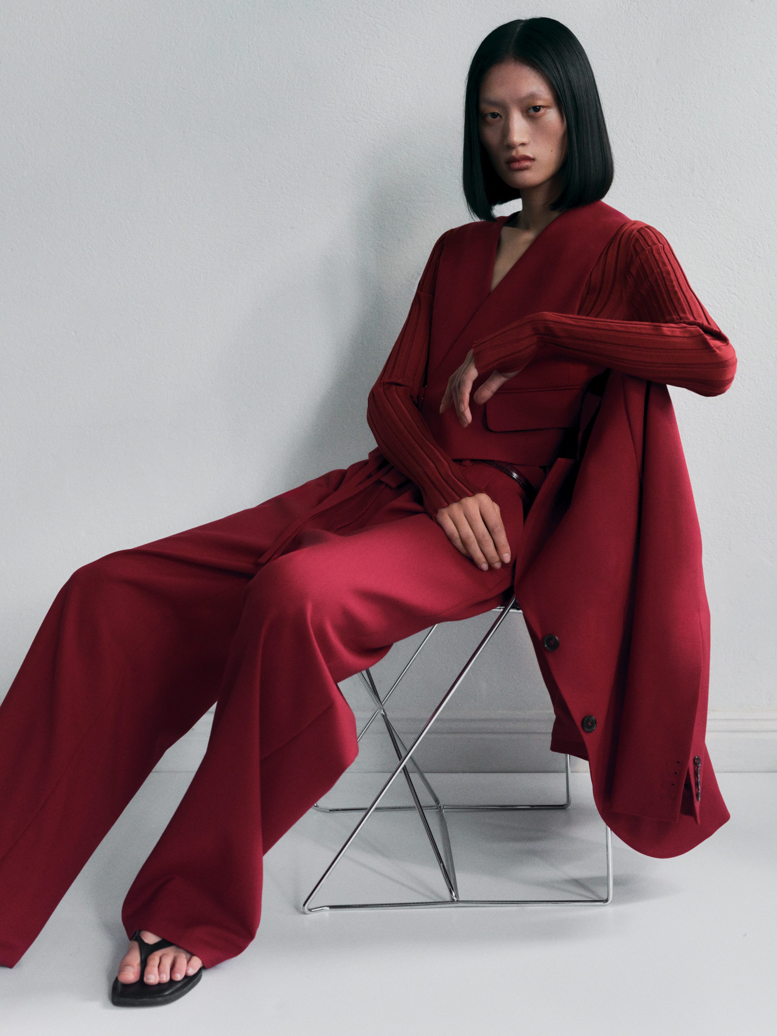 Pleated Wool Trousers - Dark Red - Relaxed fit - Women - StillMedia/Environmental - 1