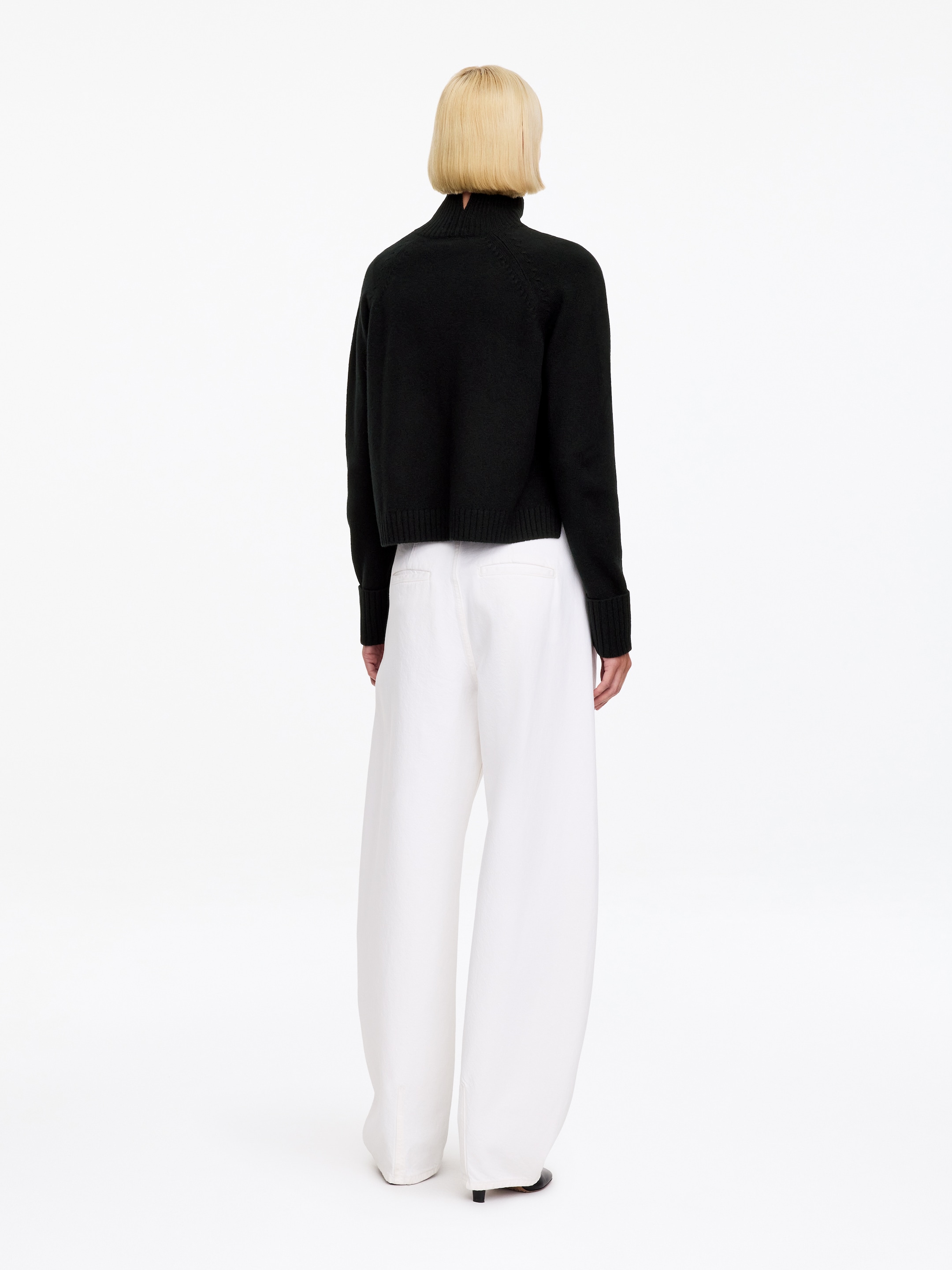 Roll-Neck Wool Jumper - Black - Regular fit - women - StillMedia/Lookbook - 7