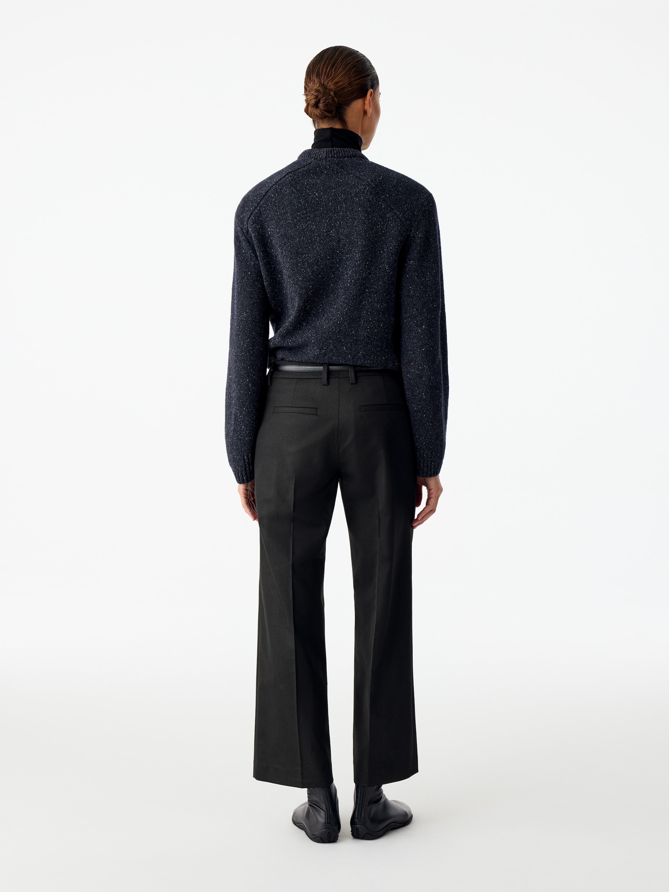 Tailored Ankle-Length Trousers - Black - Slim fit - women - StillMedia/Lookbook - 7
