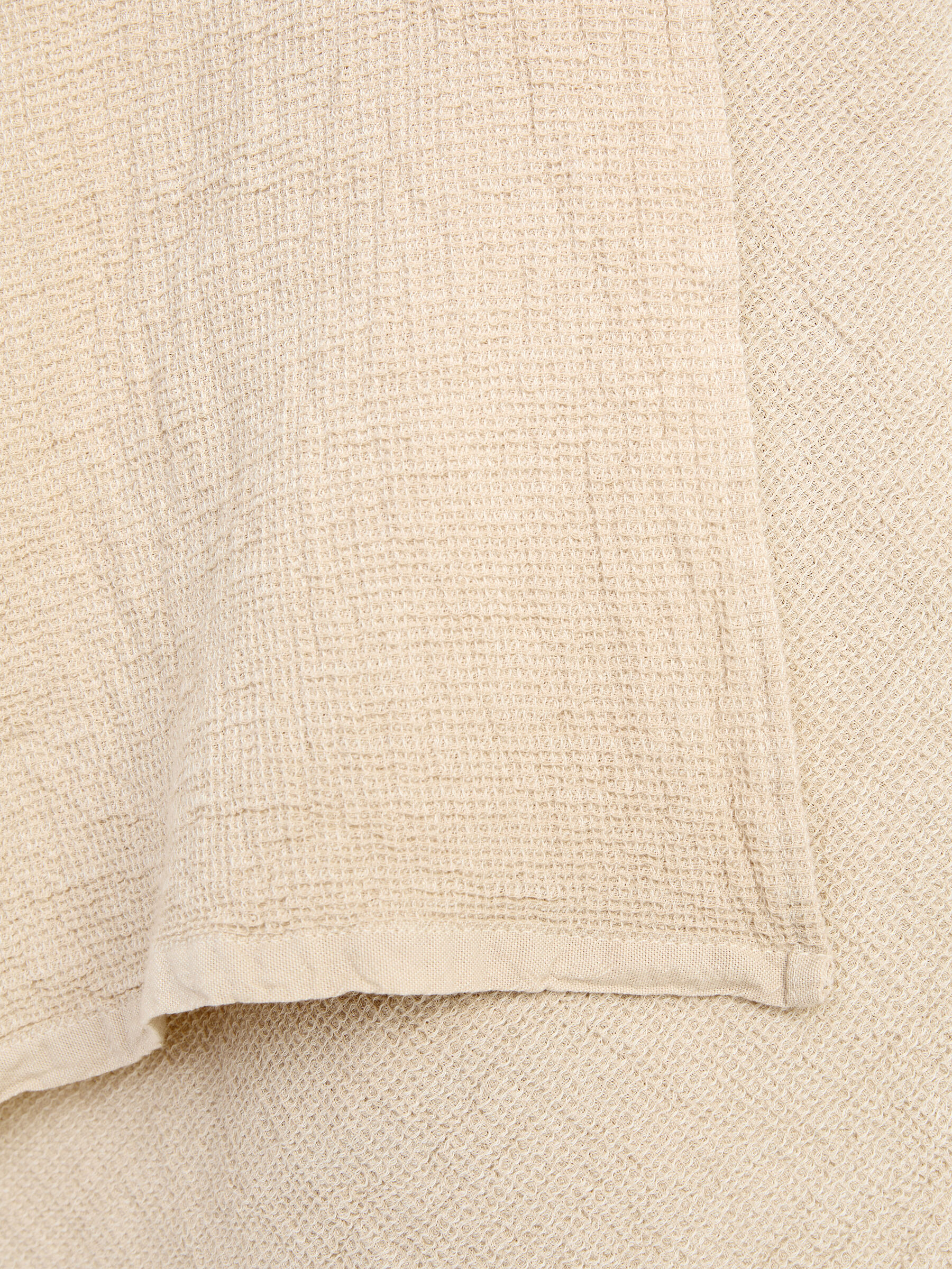 Cotton Waffle Towel 50 x 70 cm - Light Beige - Homeware - StillMedia/DescriptiveDetail - 1
