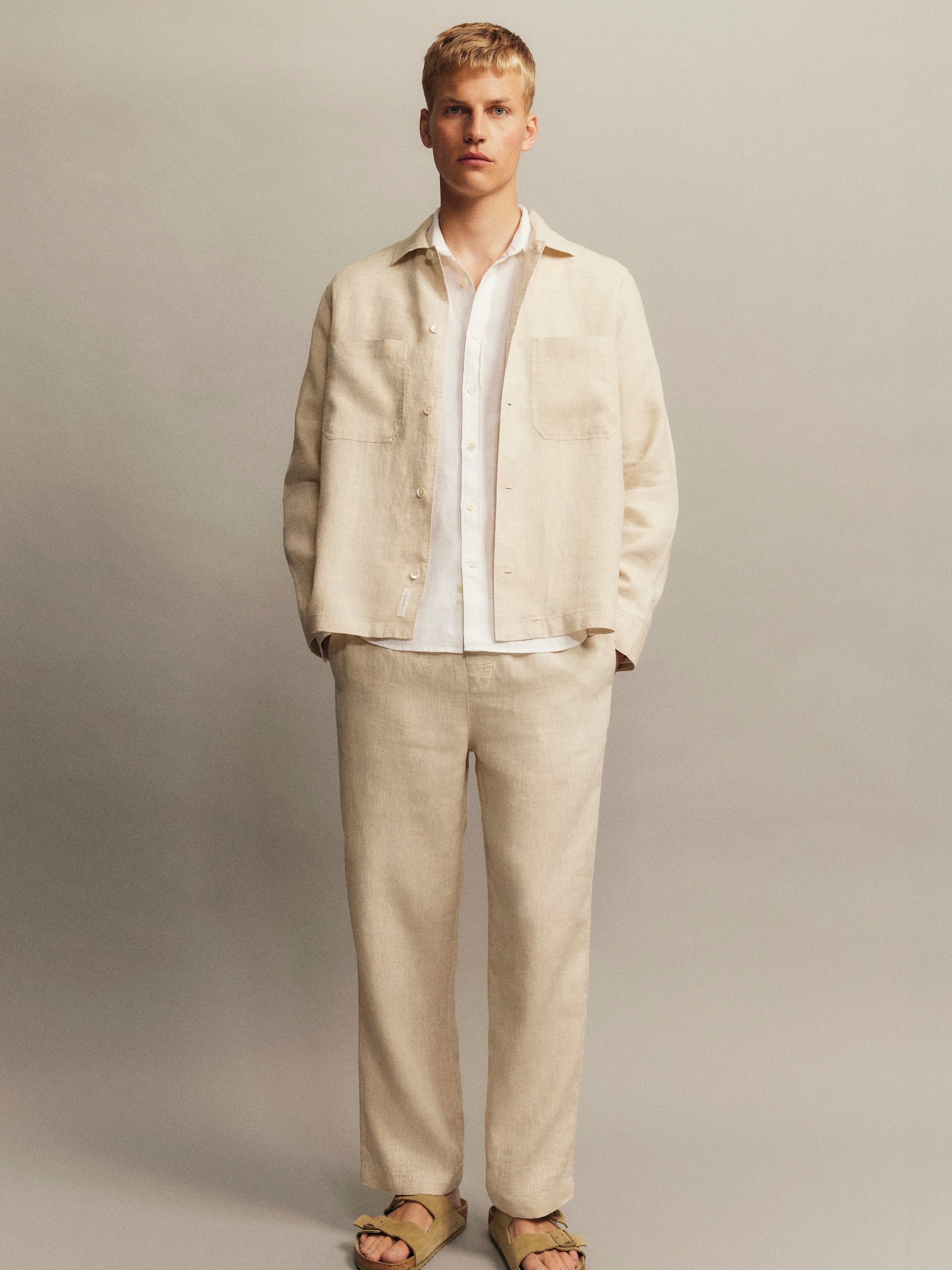Se større billede: Afslappet hørskjorte - Beige - HERRE | H&M DK 2
