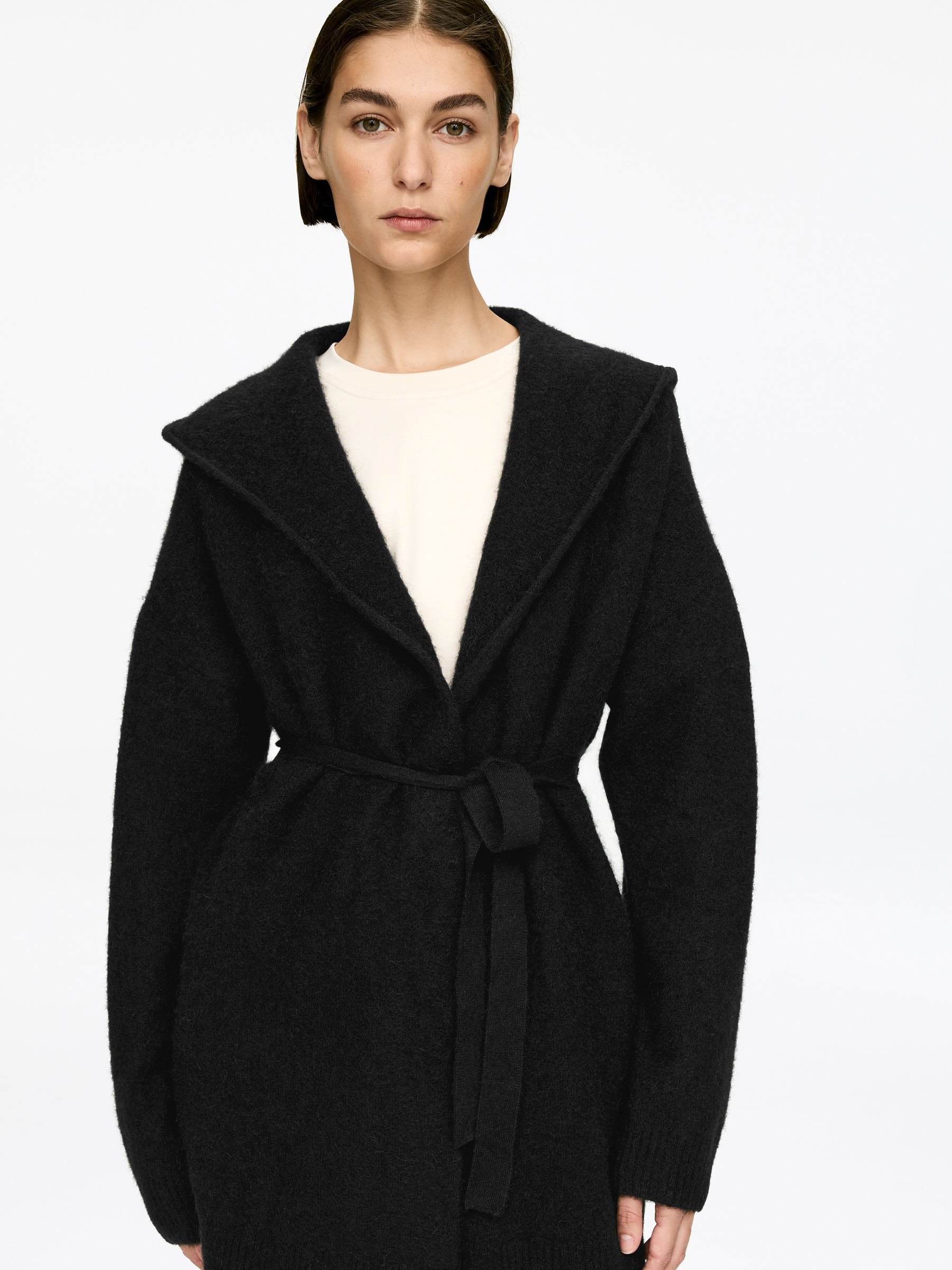 Alpaca-Wool Blend Cardigan - Black - Regular fit - Women - StillMedia/Lookbook - 6