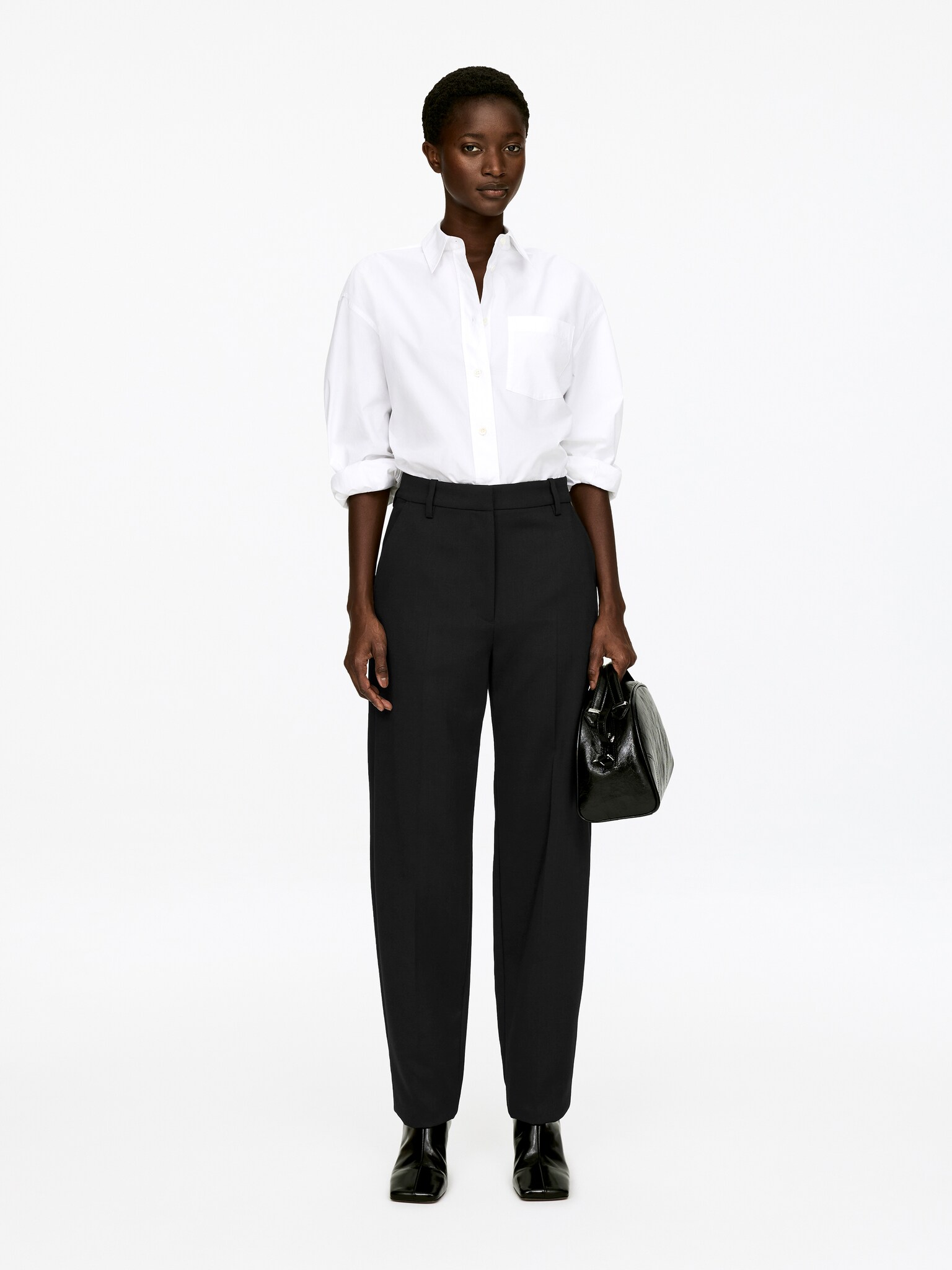 Pantalones con pliegue prensado - Negro/Burdeos