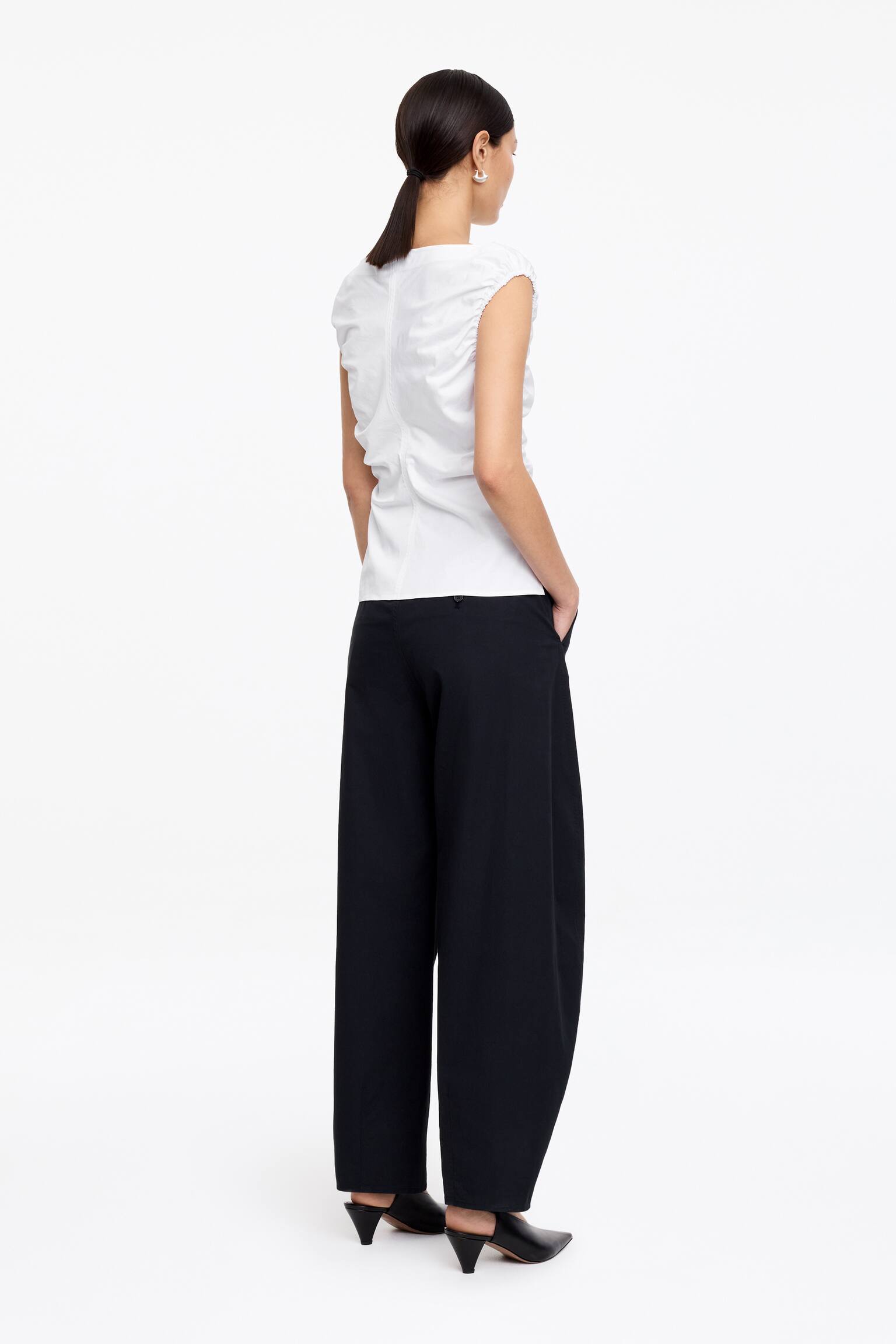 Top med bådudskæring - Hvid - 5