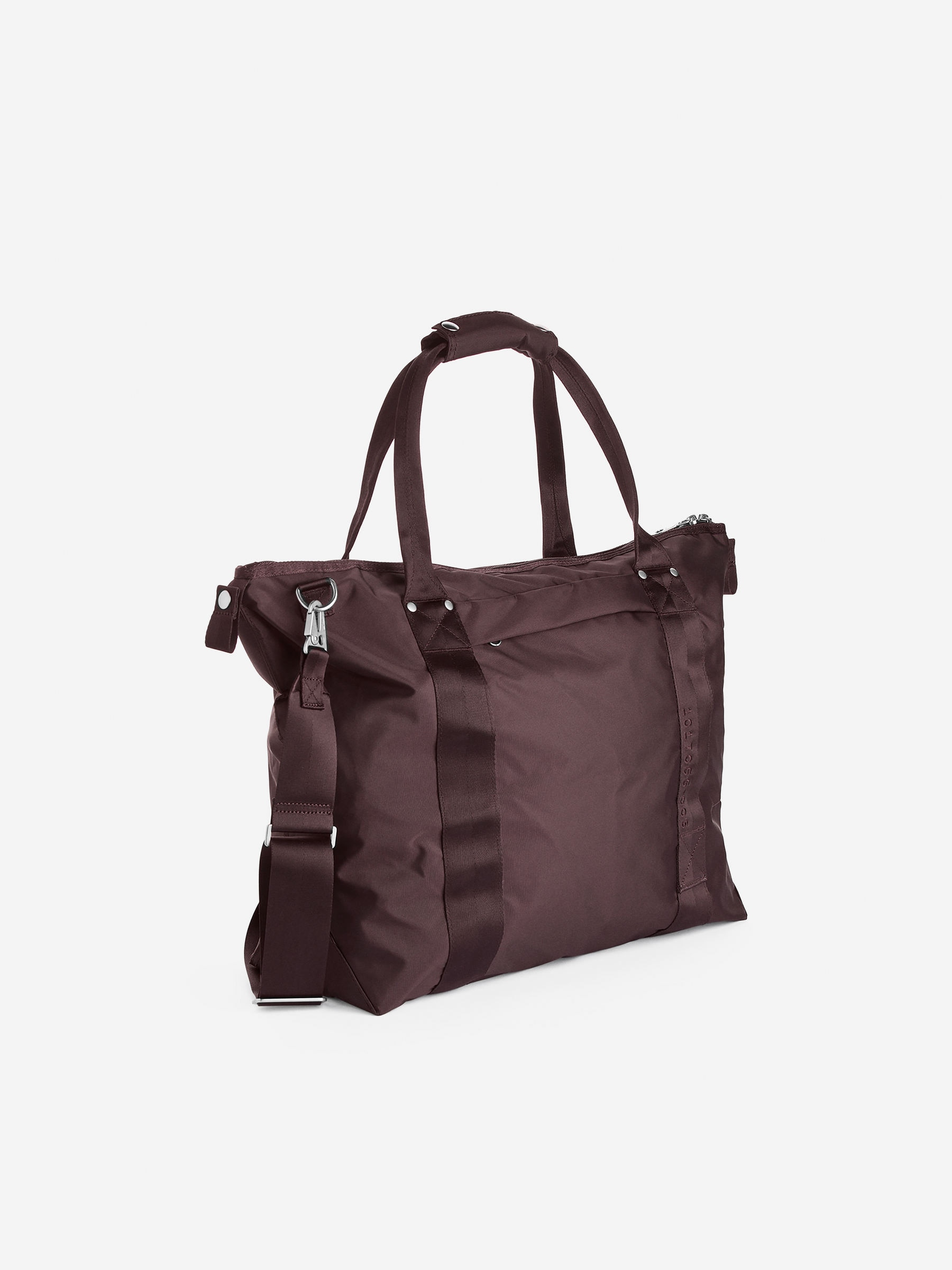 36-Hour Tote - Plum - Travel - StillMedia/DescriptiveStillLife - 6