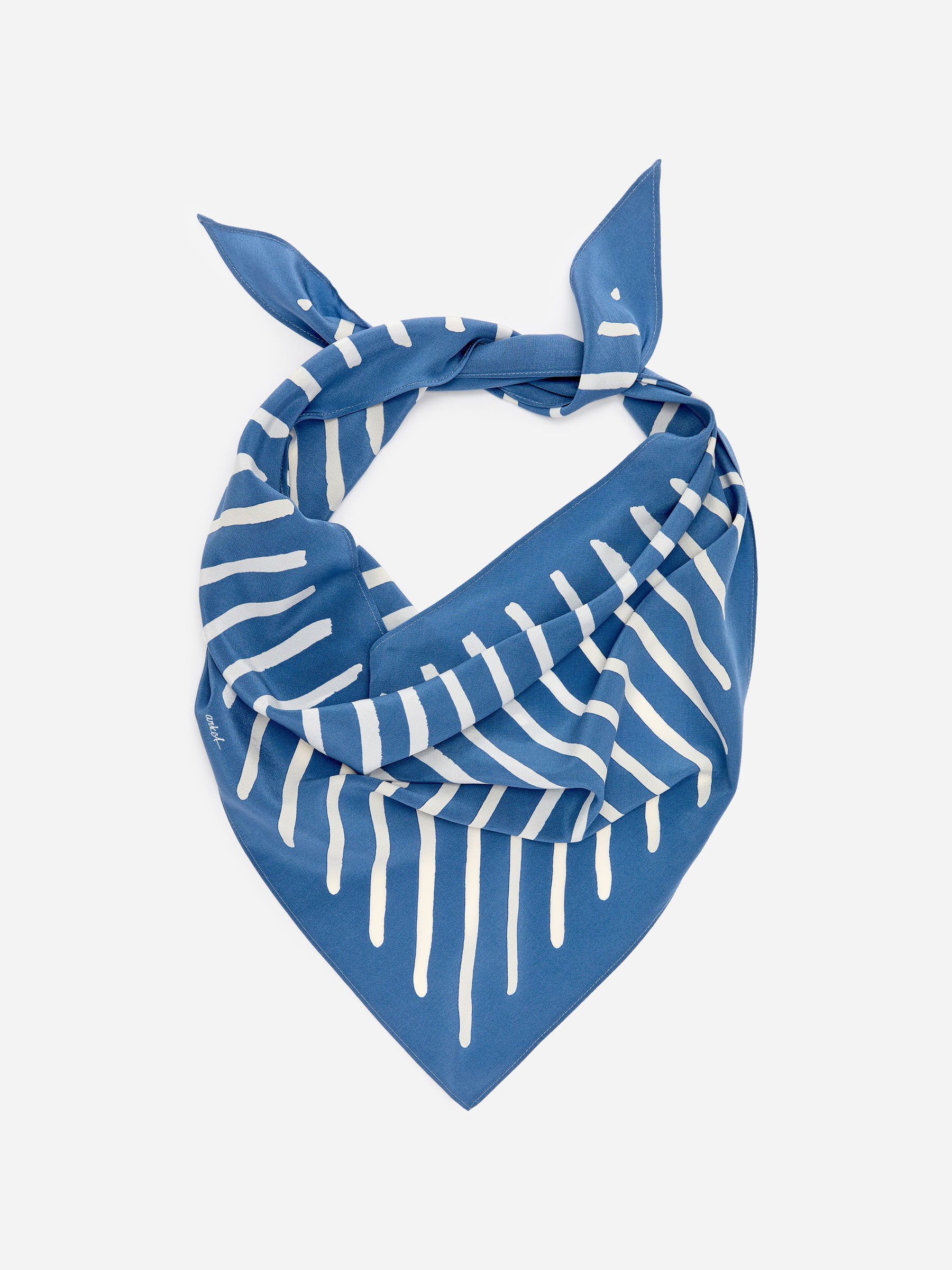 Pañuelo de seda triangular - Azul/blanco - Women - StillMedia/DescriptiveStillLife - 2