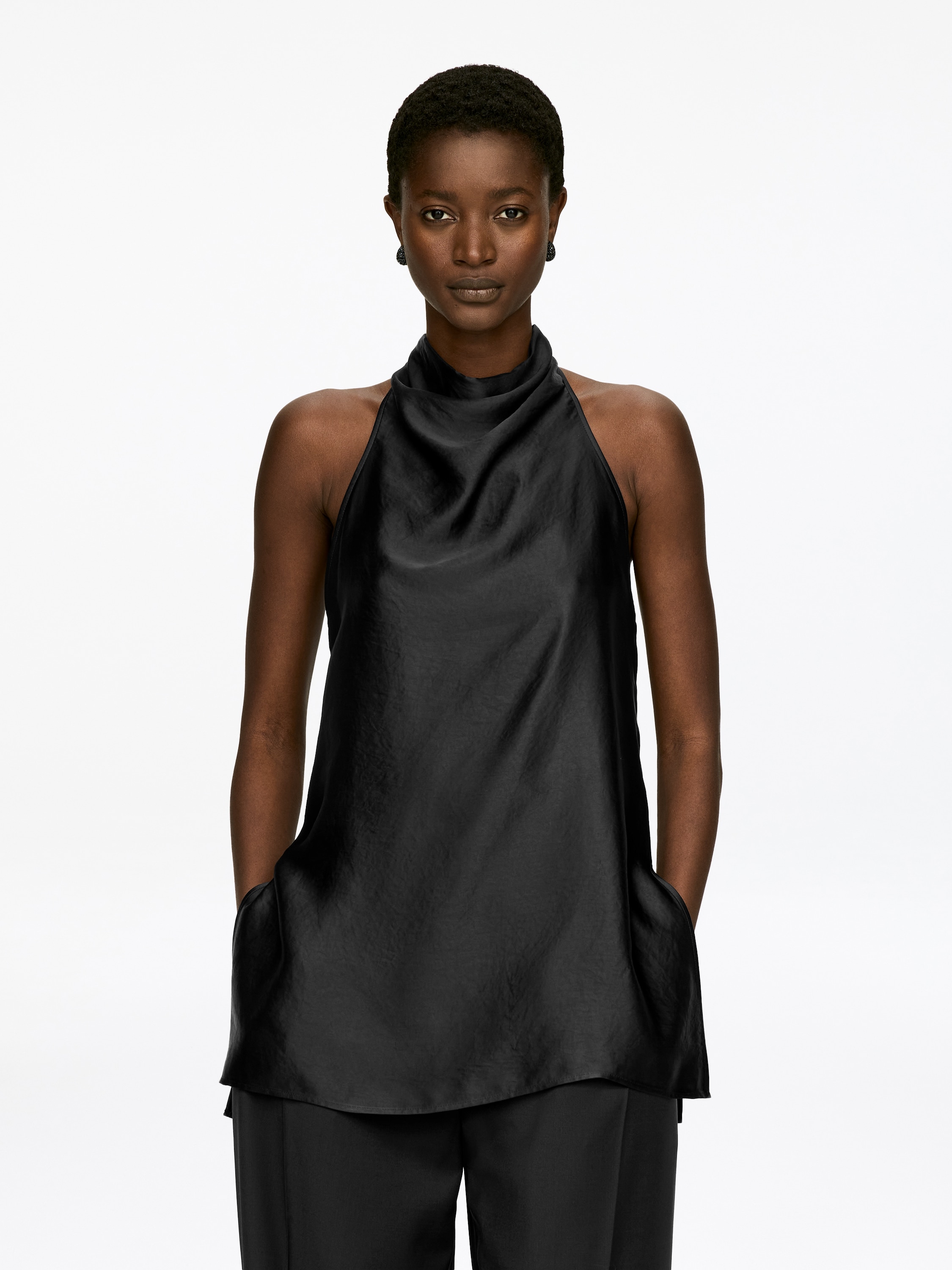 Halter top - Černá