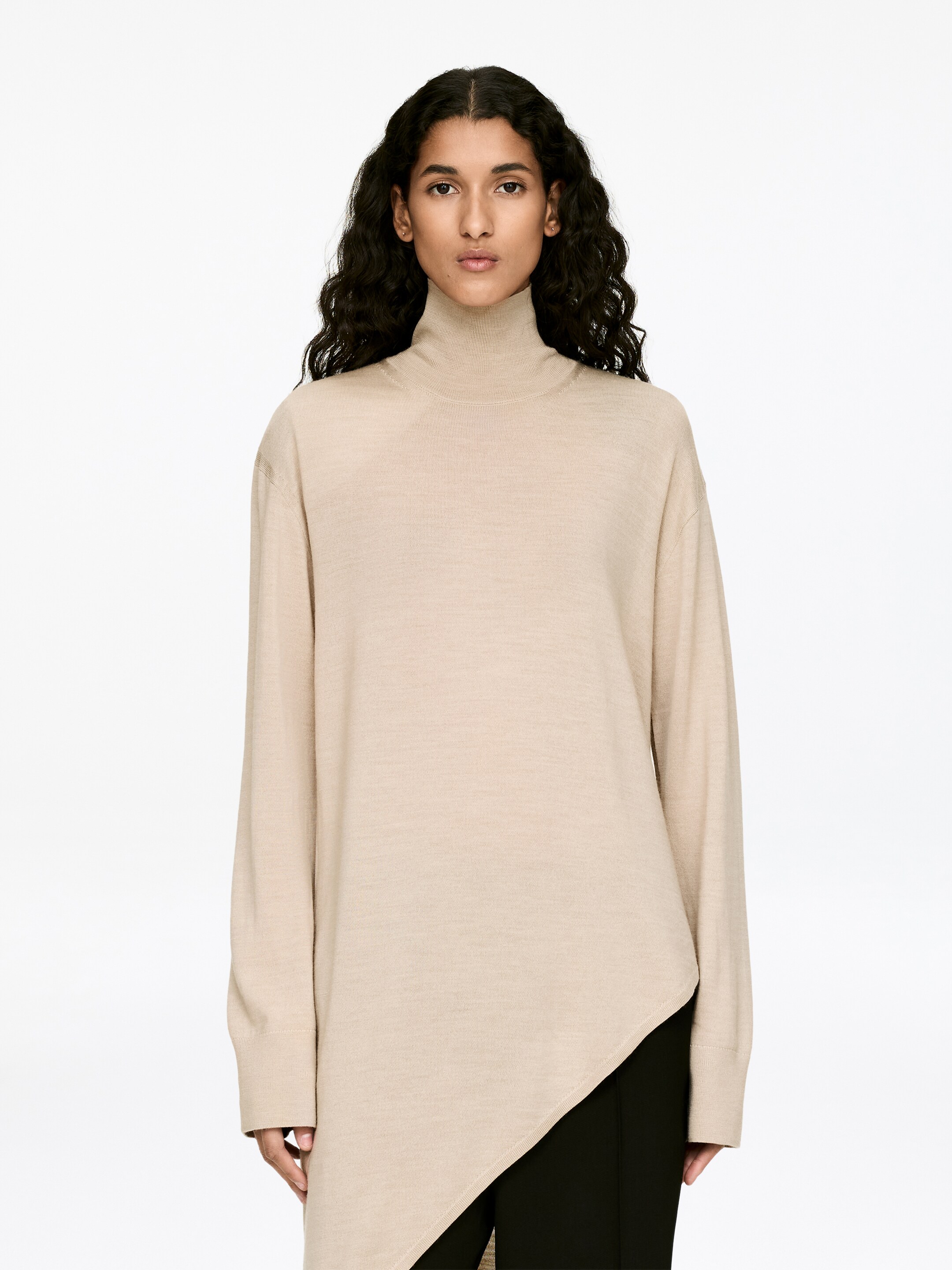Agrandir l'image: Pull asymétrique en laine - Beige clair - FEMME | H&M BE 1