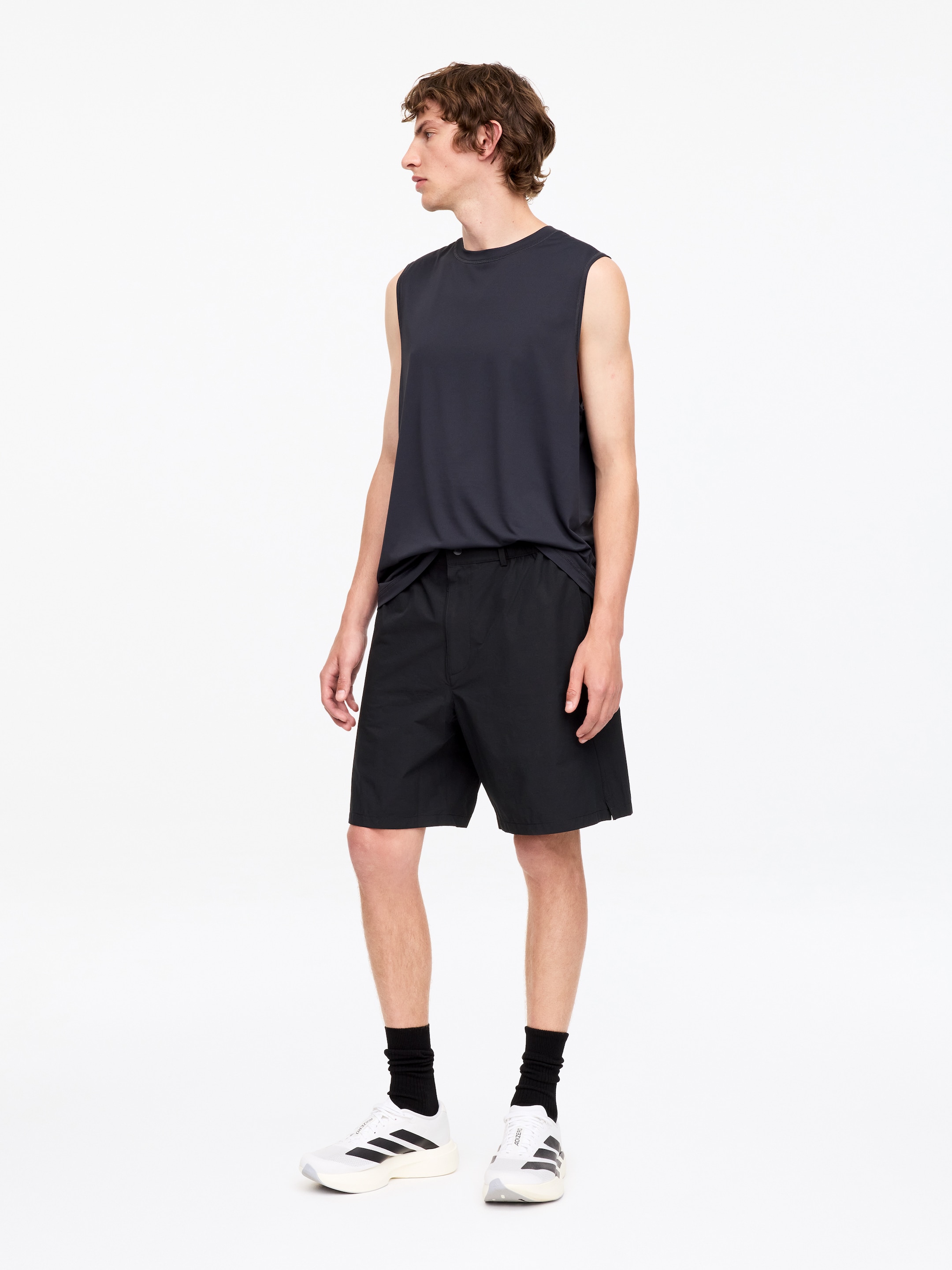 ARKET ACTIVE Long Shorts - Black - Regular fit - Men - StillMedia/Lookbook - 3