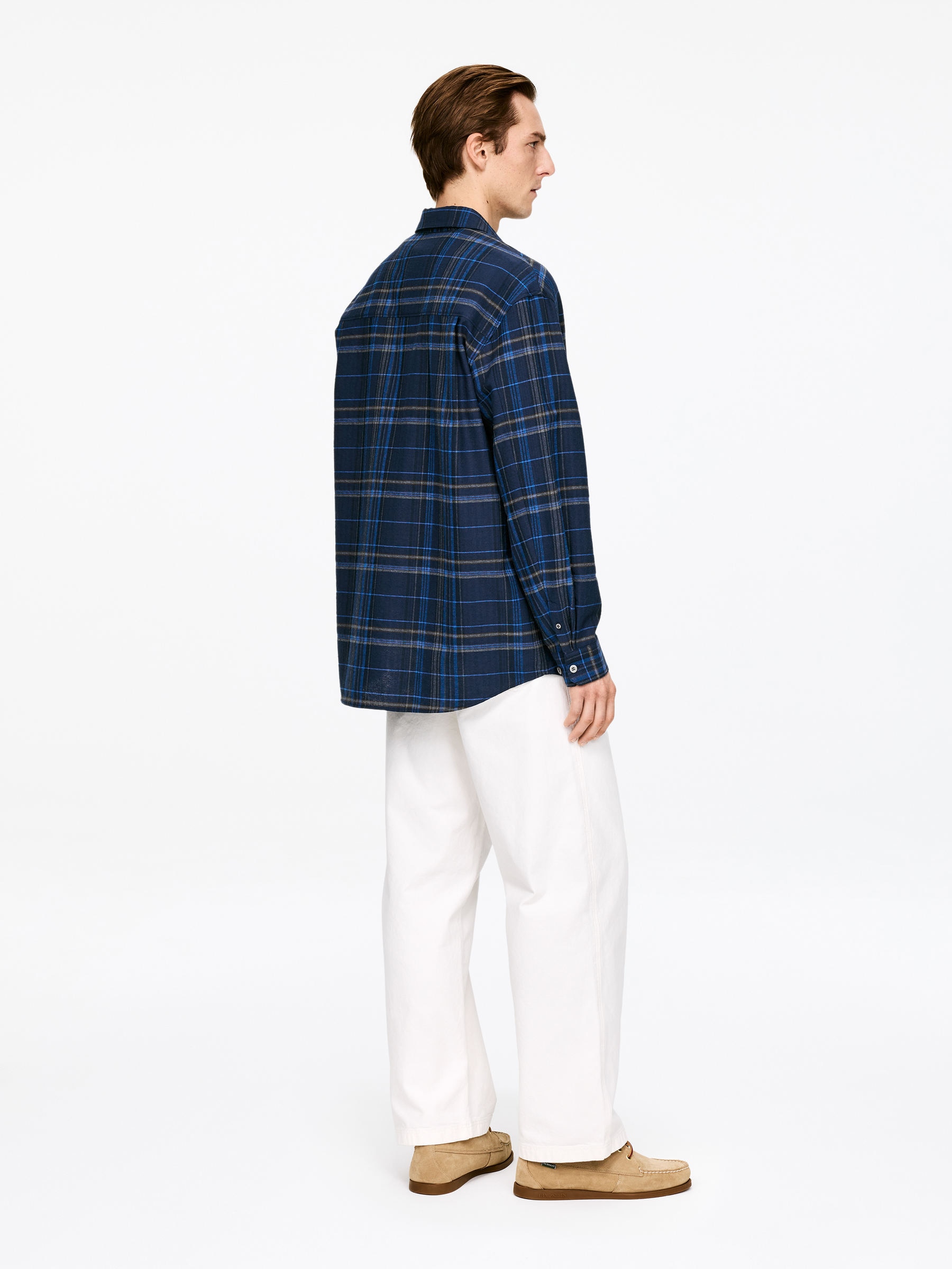 Relaxed Flannel Shirt - Blue/Checkered - Relaxed fit - Men - StillMedia/Lookbook - 5