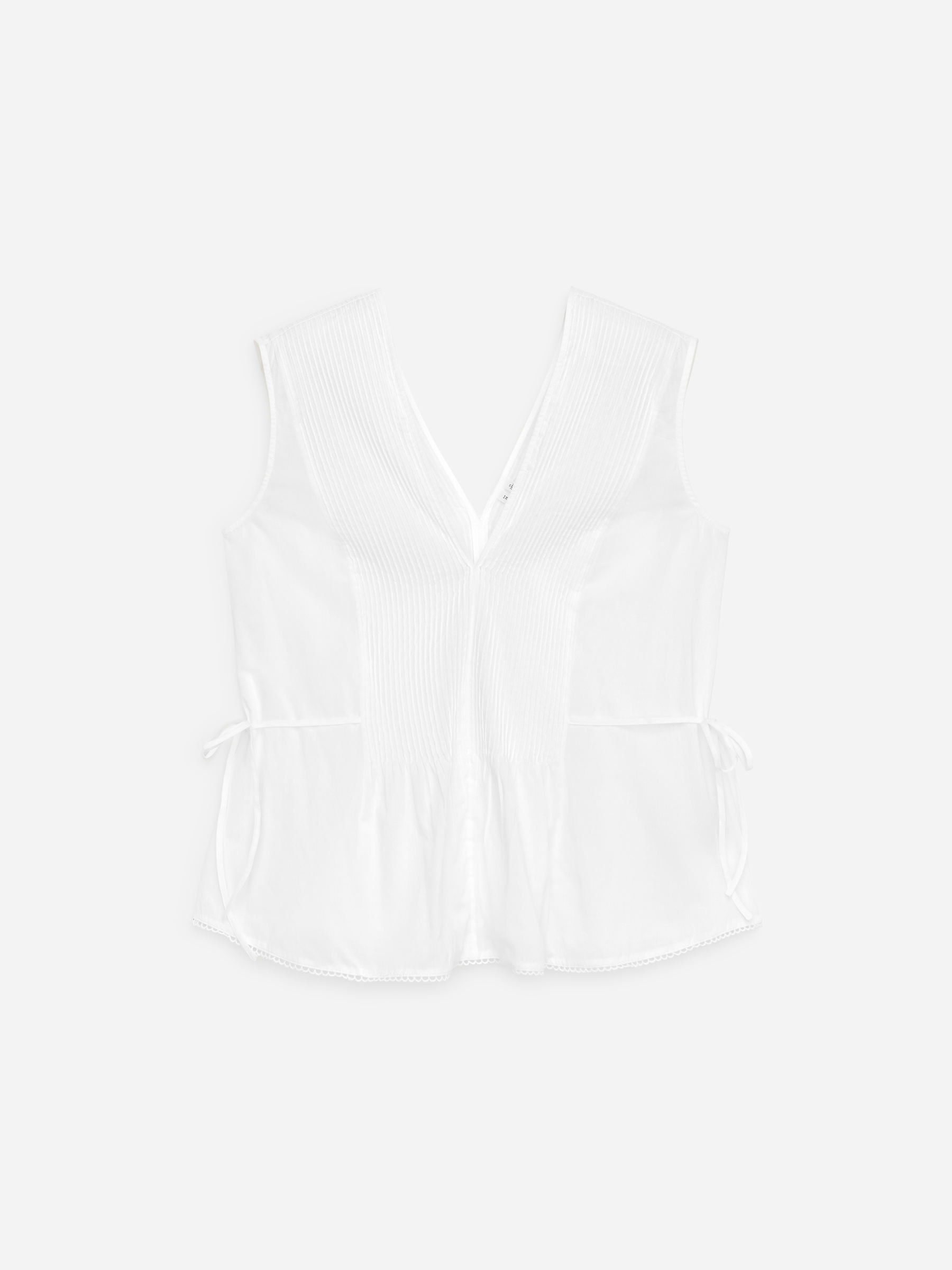 Pintuck Top - White - Regular fit - Women - StillMedia/DescriptiveStillLife - 1