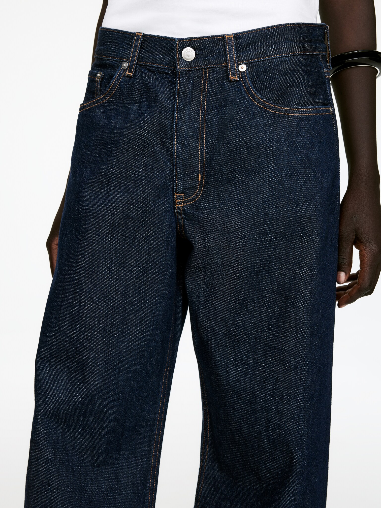 CLOUD Loose Jeans mit weitem Bein - Dunkelblau/Grau/Mittelblau/Dunkelblau/Verwaschenes Blau - 8
