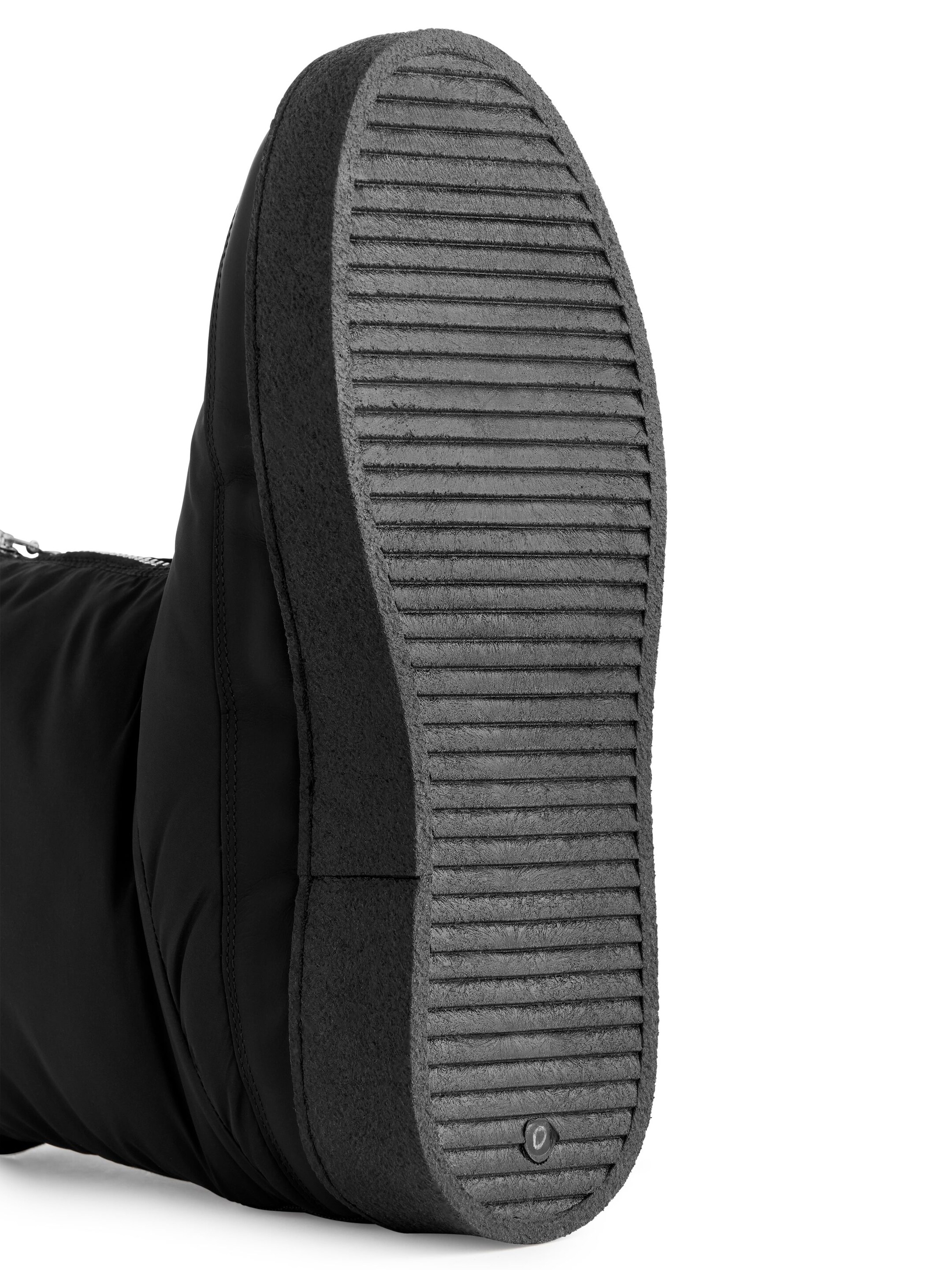 Visa större bild: Vadderade vinterstövlar - Svart - DAM | H&M SE 6