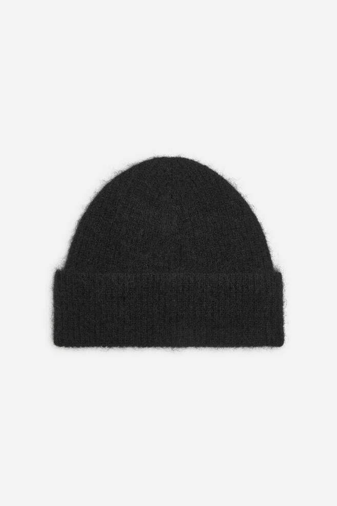 Beanie van een alpacamix - Zwart/Blauw/Rood - 1