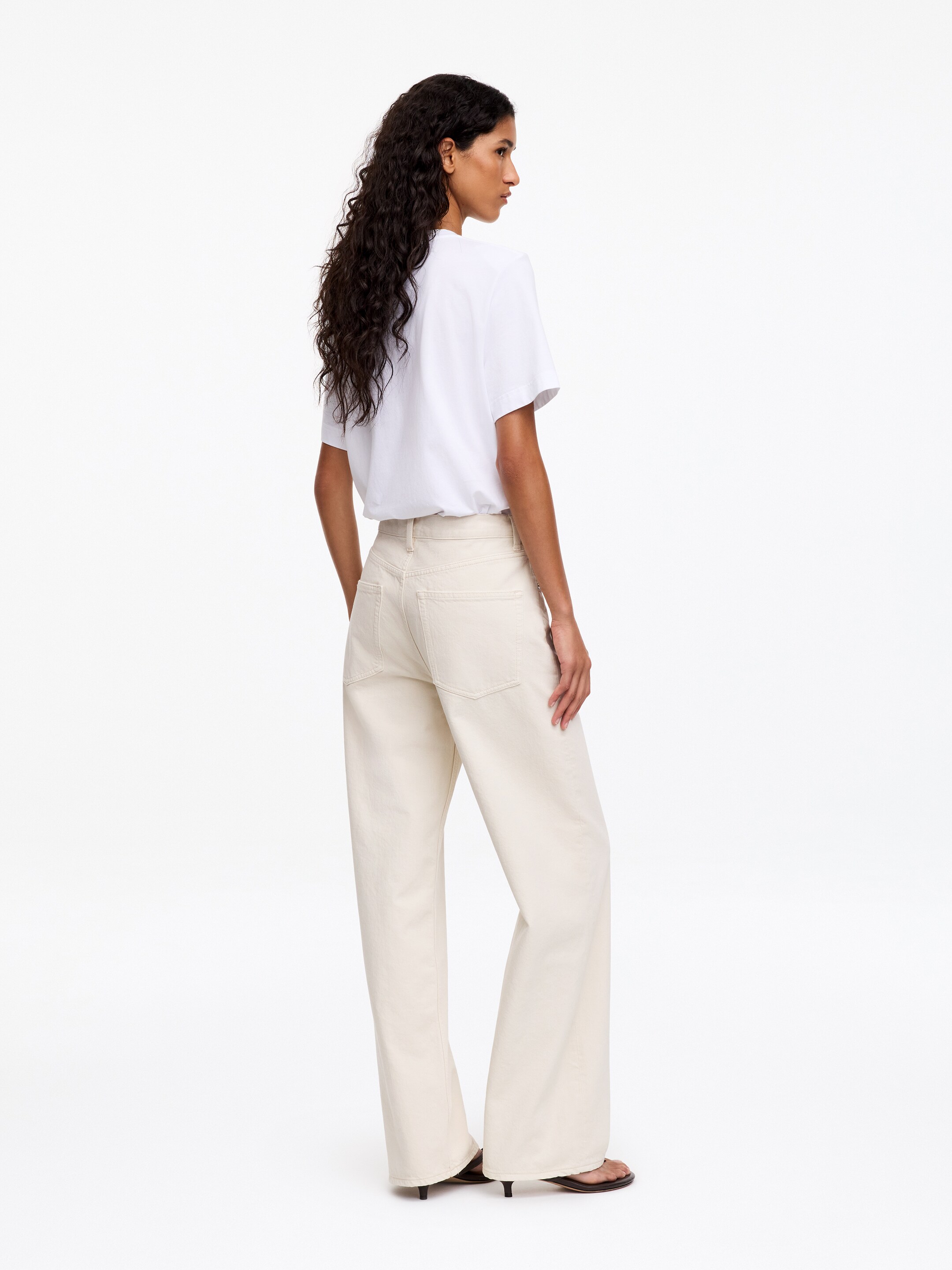 Jeansy wide CORAL - Złamana biel - Fason swobodny - women - StillMedia/Lookbook - 18