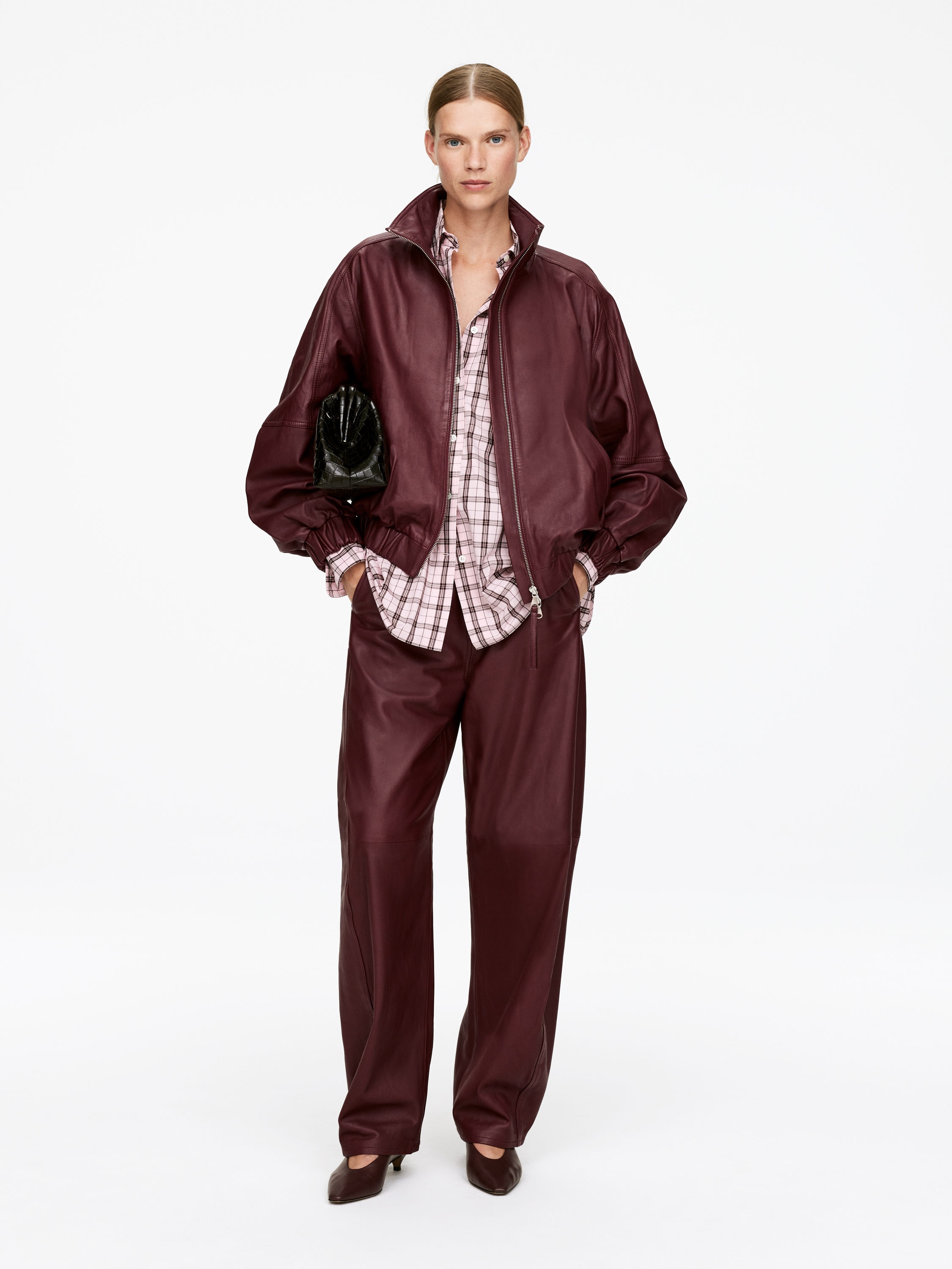 Leather Jacket - Dark Red - Oversized - Women - StillMedia/Lookbook - 3