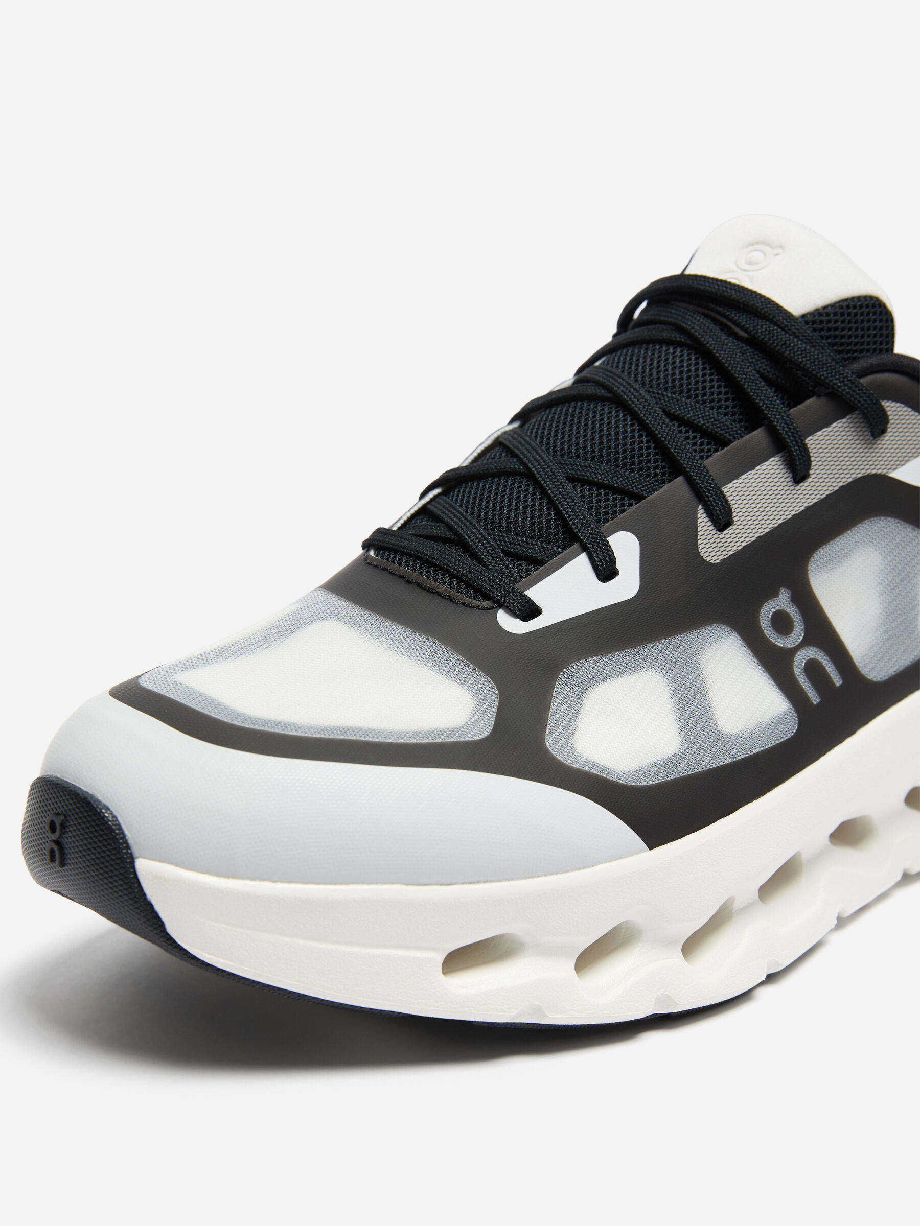 On Cloudtilt Remix - Beige - Homme - StillMedia/DescriptiveDetail - 8