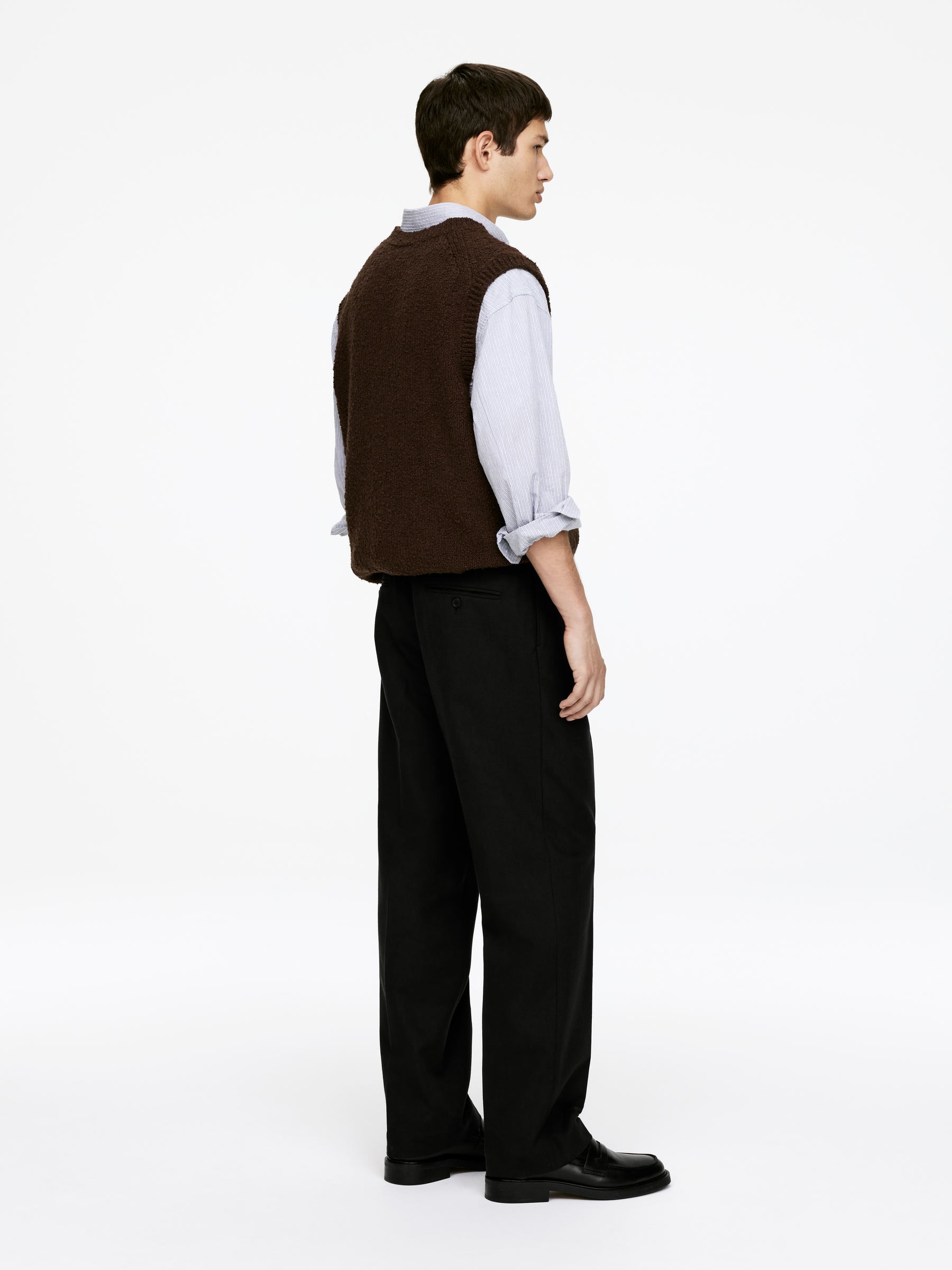 Tailored Cotton Trousers - Off Black - Relaxed fit - Men - StillMedia/Lookbook - 3