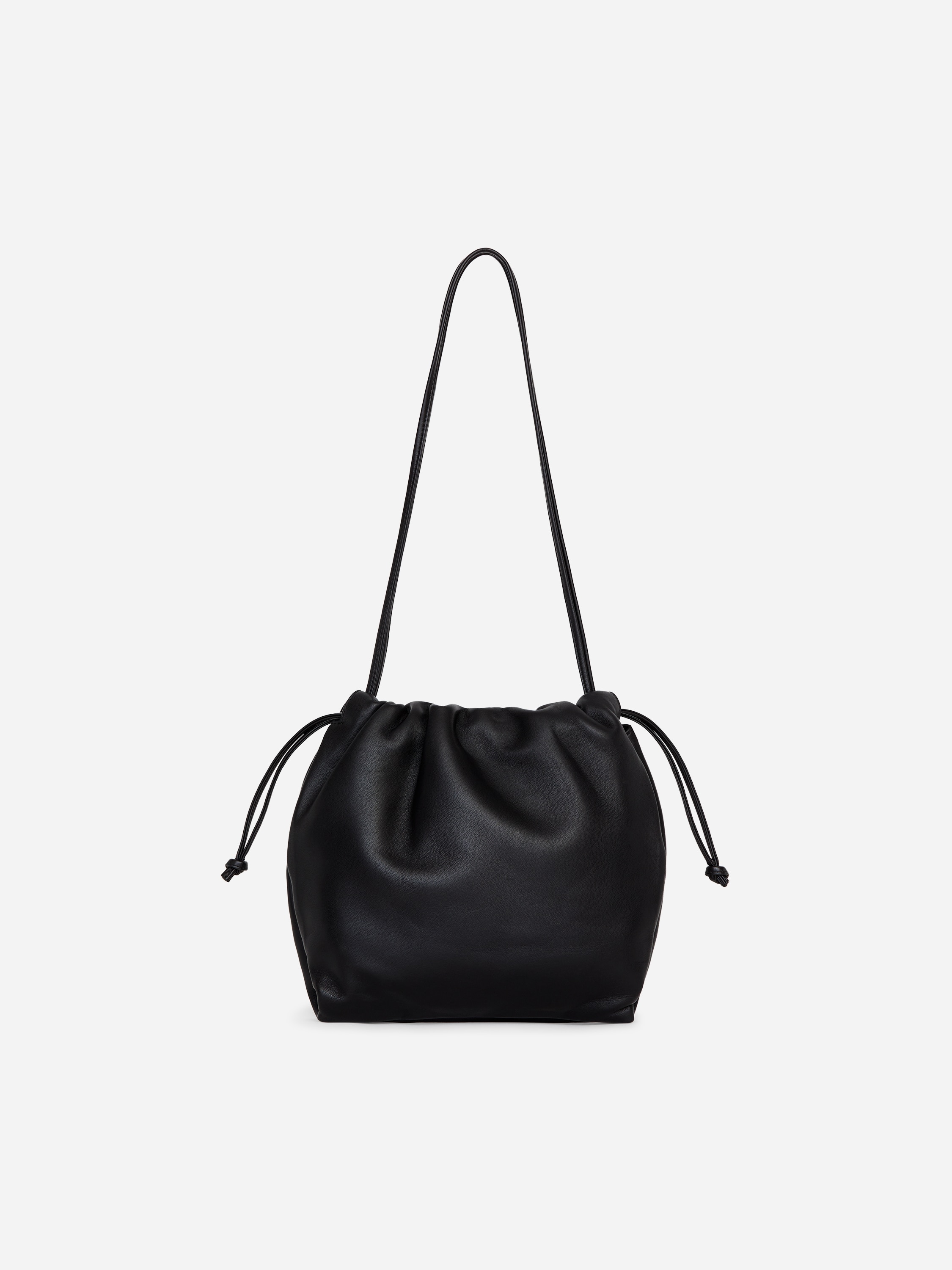 Kleine Ledertasche mit Raffung