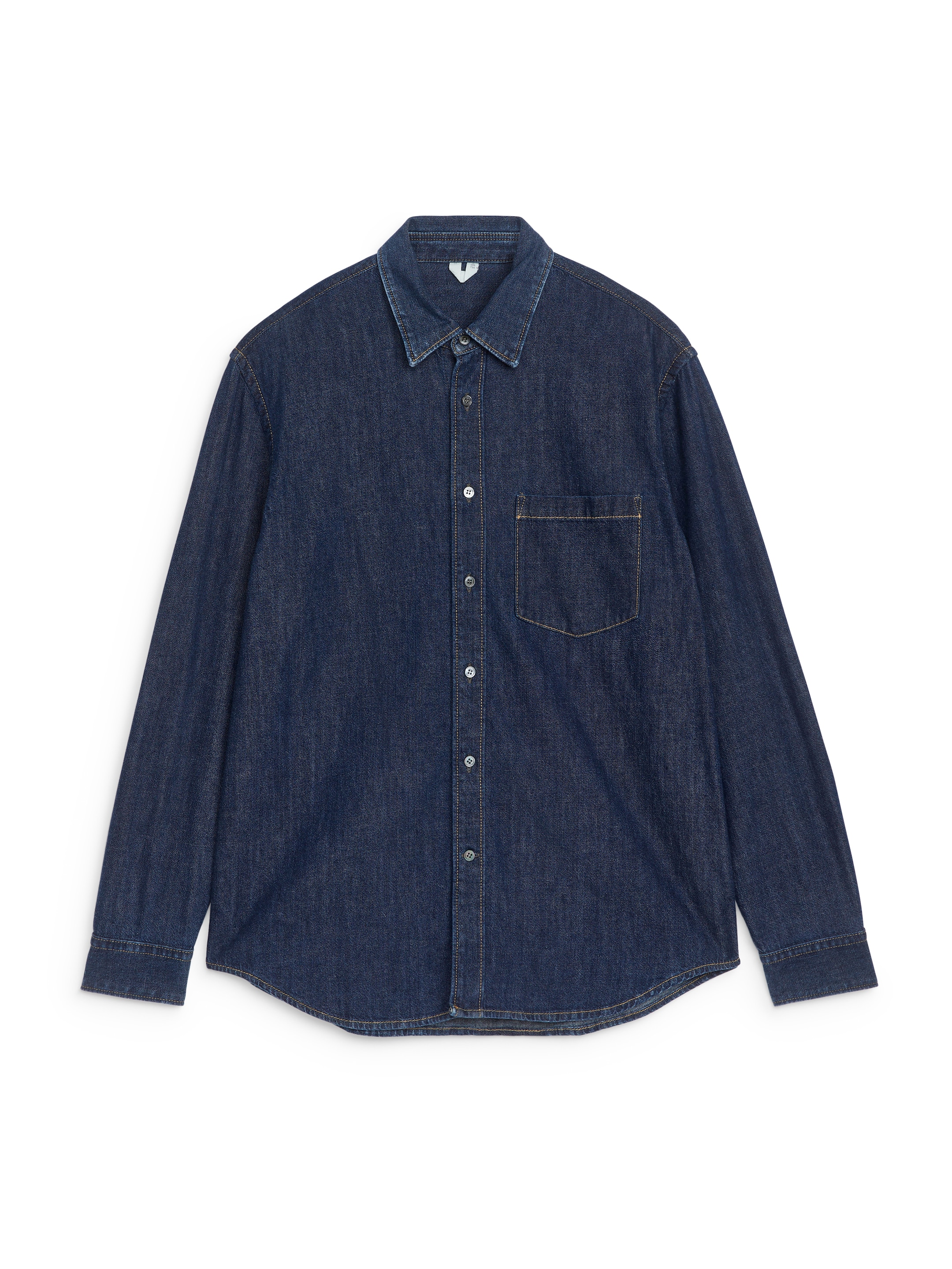 Relaxed Denim Shirt - Dark Blue - Relaxed fit - Men - StillMedia/DescriptiveStillLife - 2