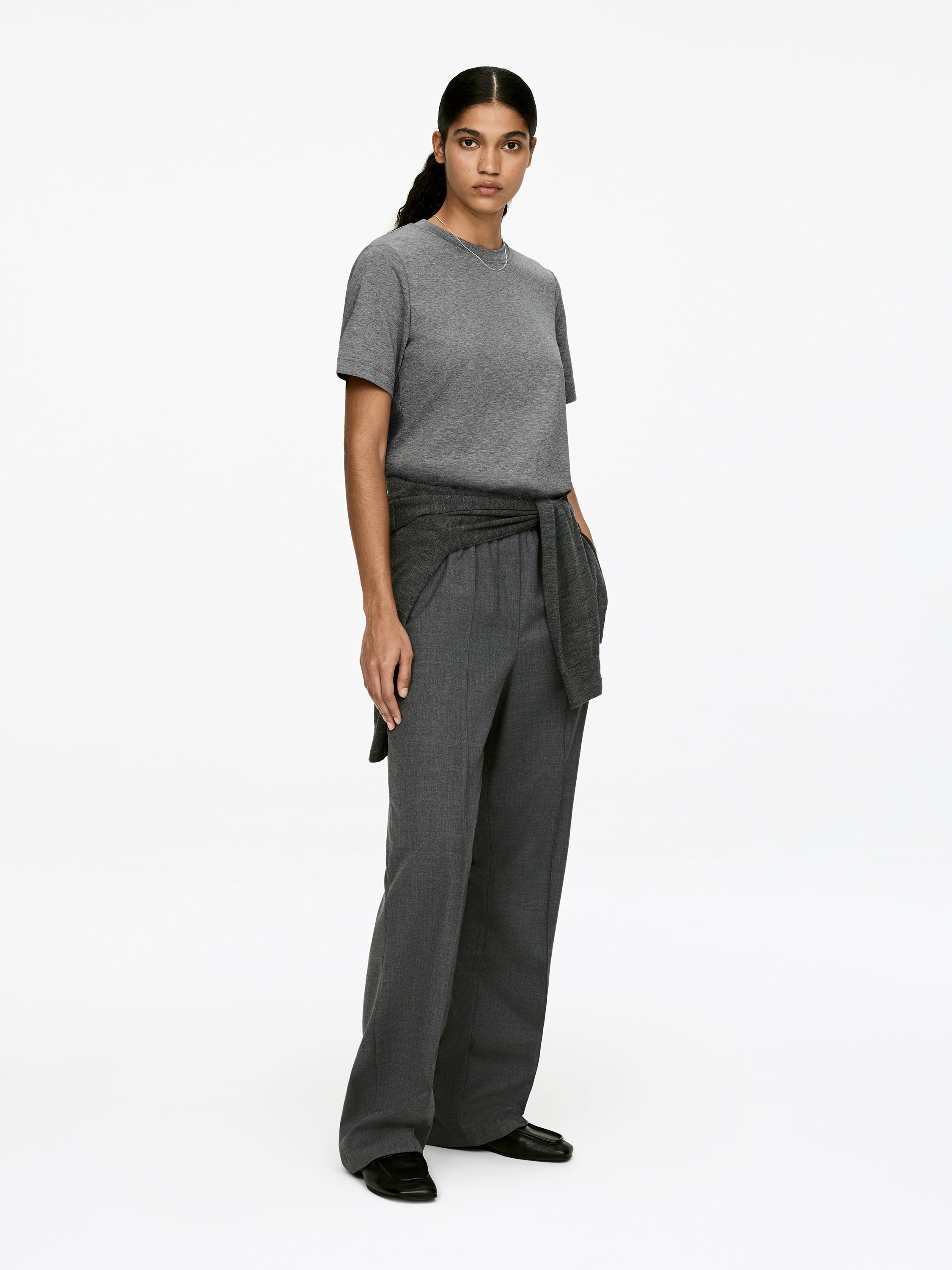PEARL Heavyweight T-Shirt - Grey Melange - Regular fit - Women - StillMedia/Lookbook - 21