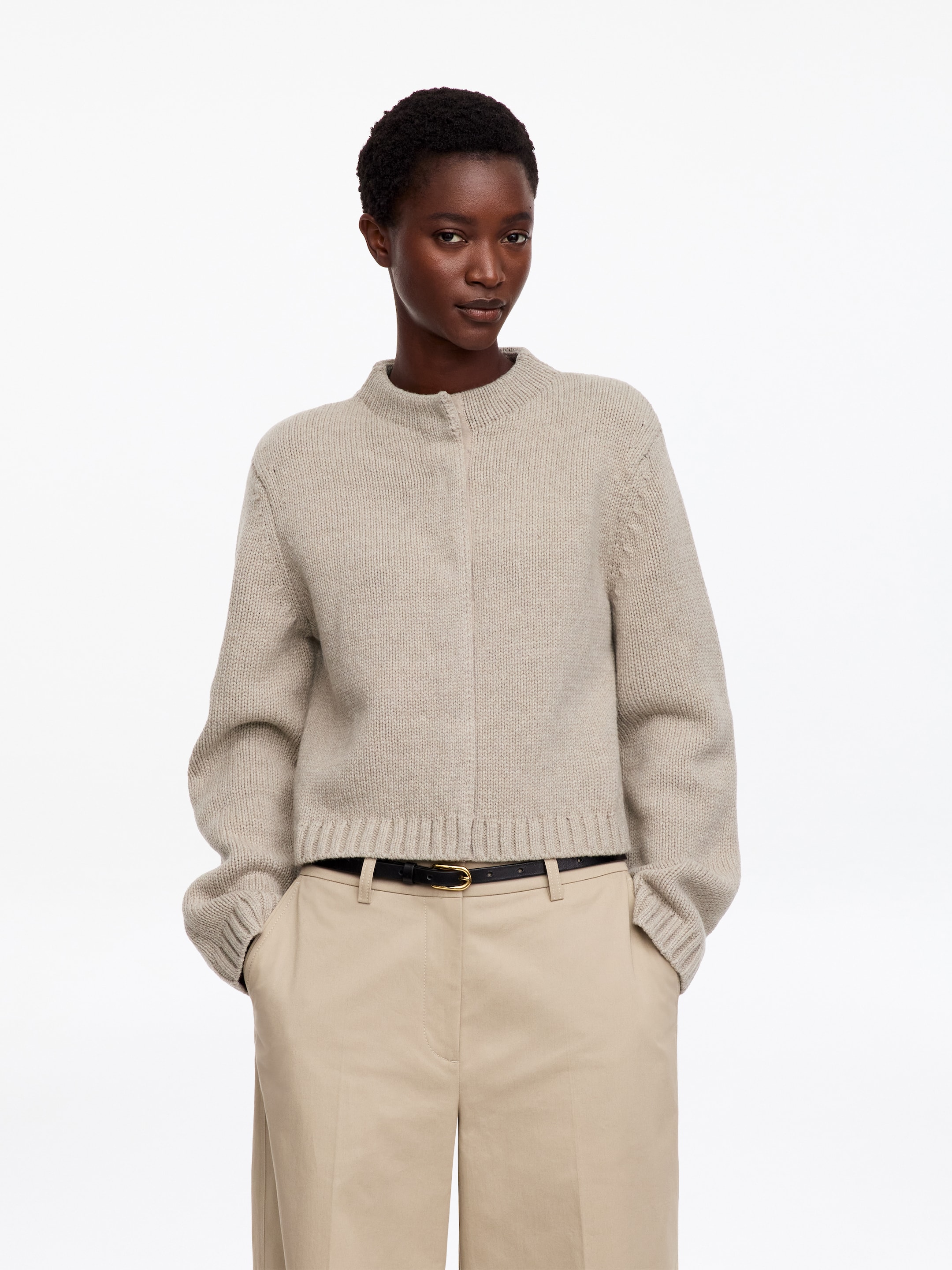Cardigan in lana con collo a lupetto-Beige-20590