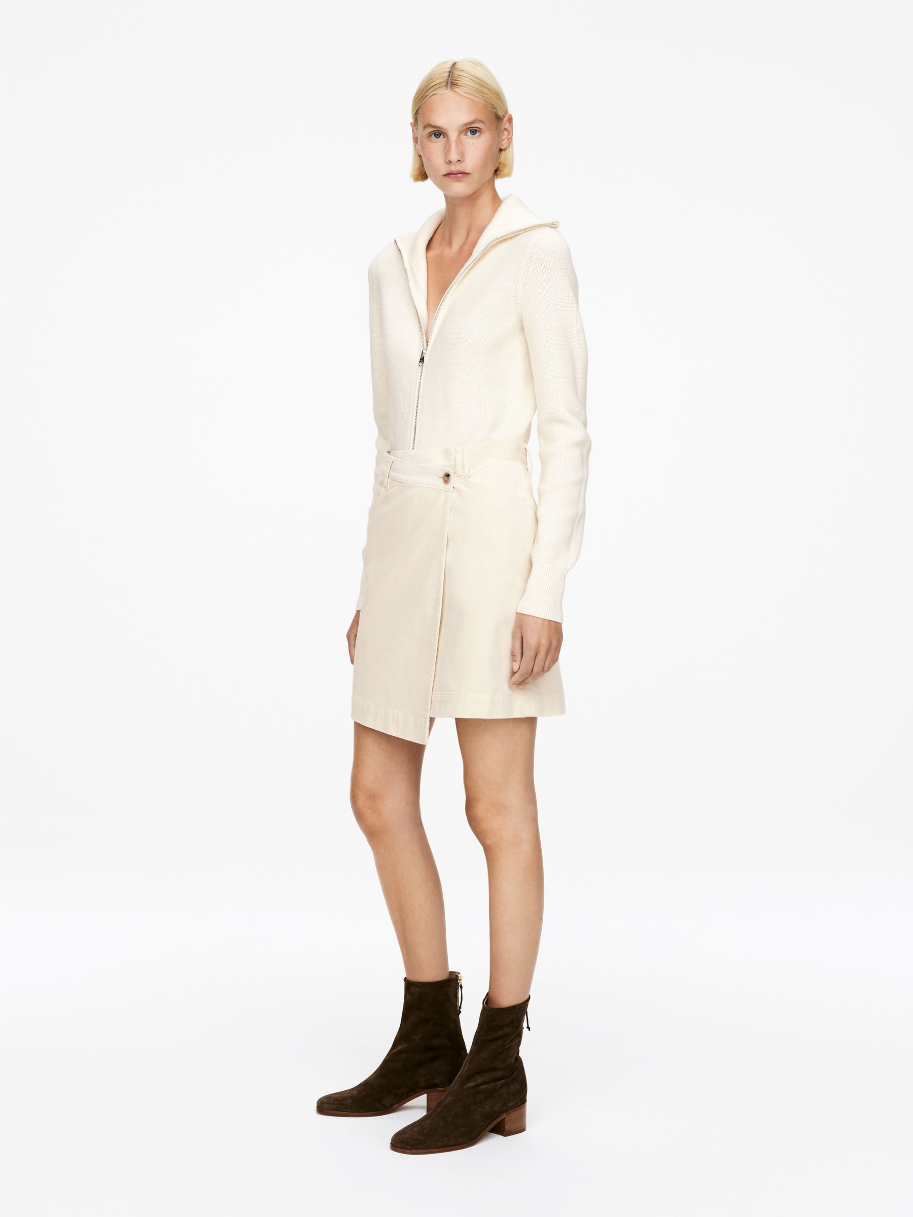 Corduroy Wrap Skirt - Light Beige - Regular fit - Women - StillMedia/Lookbook - 6