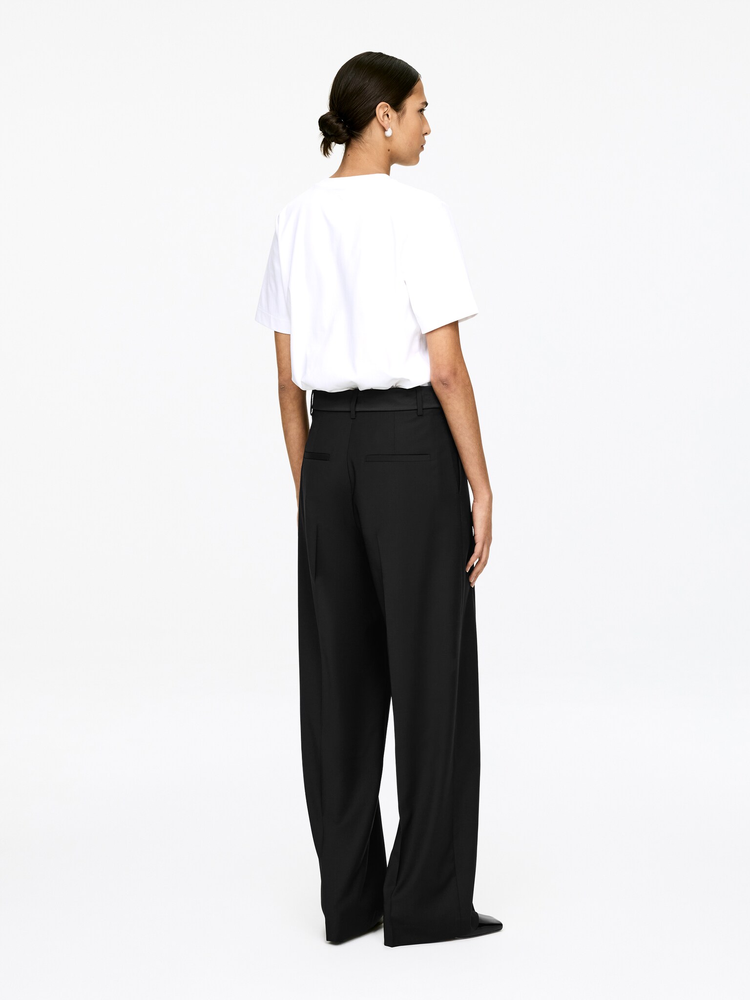 Pleated Satin-Belt Trousers - Black - 4