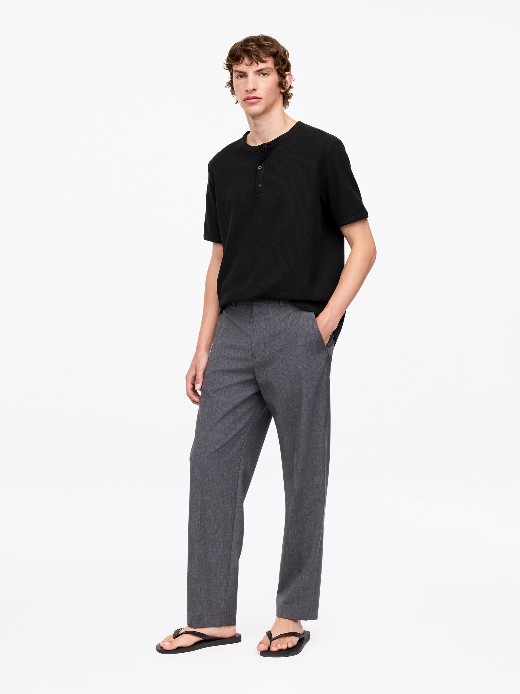 Short-Sleeve Henley Shirt - Black - Regular fit - Men - StillMedia/Lookbook - 3