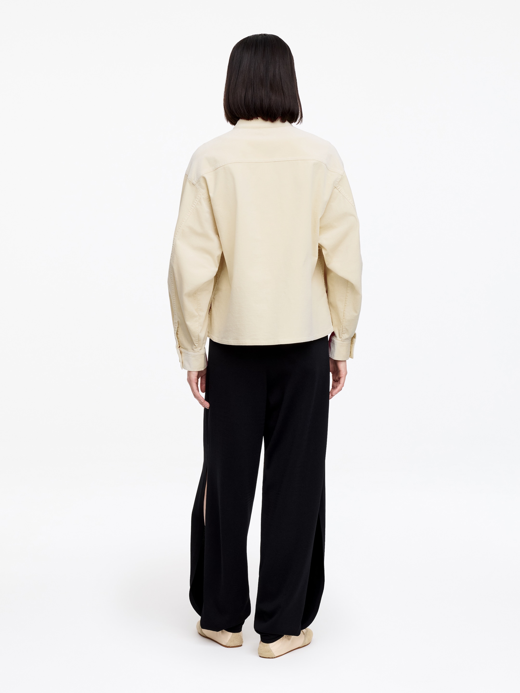 Corduroy Overshirt - Light Beige - Regular fit - Women - StillMedia/Lookbook - 7