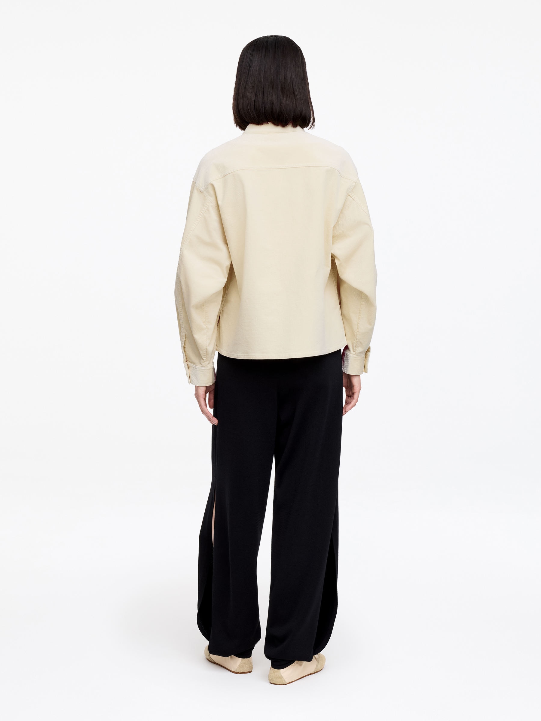 Surchemise en velours côtelé - Beige clair - Regular fit - Femme - StillMedia/Lookbook - 7