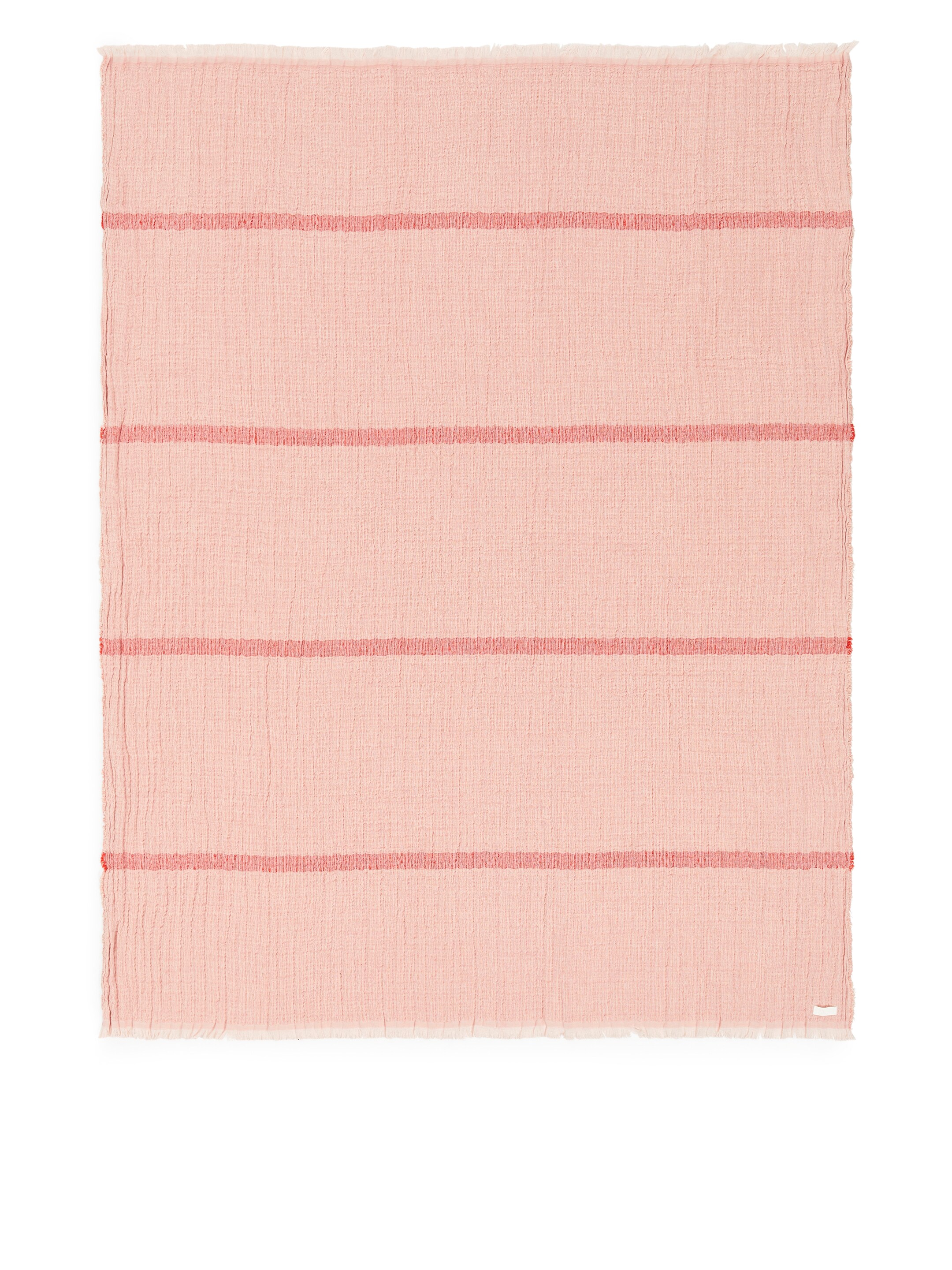 Zobacz większy obraz: Crinkled Linen Blend Blanket - Różowy - HOME | H&M PL 1