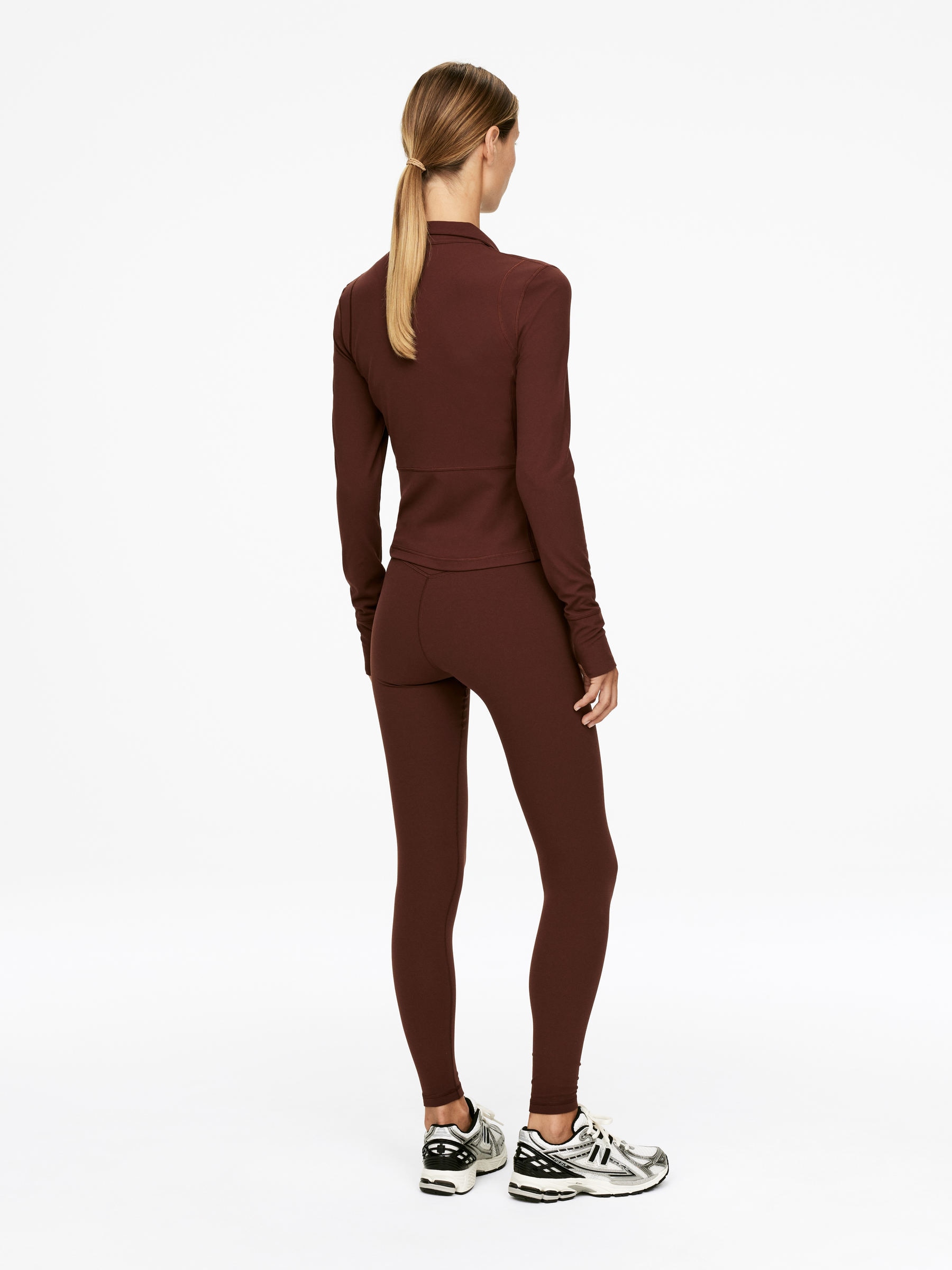 Veste zippée extensible et douce - Marron foncé - Slim fit - Femme - StillMedia/Lookbook - 4