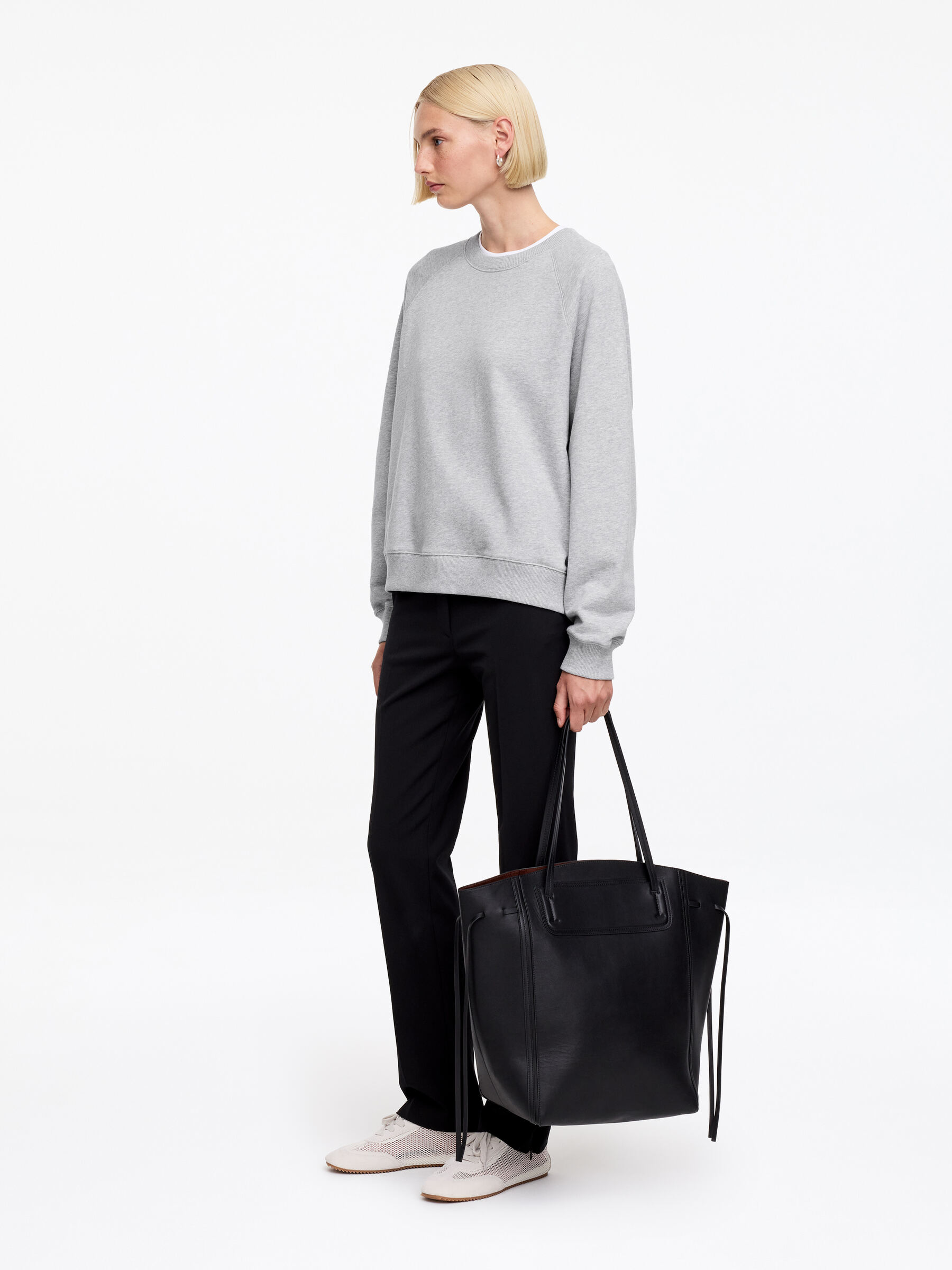Terry Sweatshirt - Grey Melange - Regular fit - Women - StillMedia/Lookbook - 15