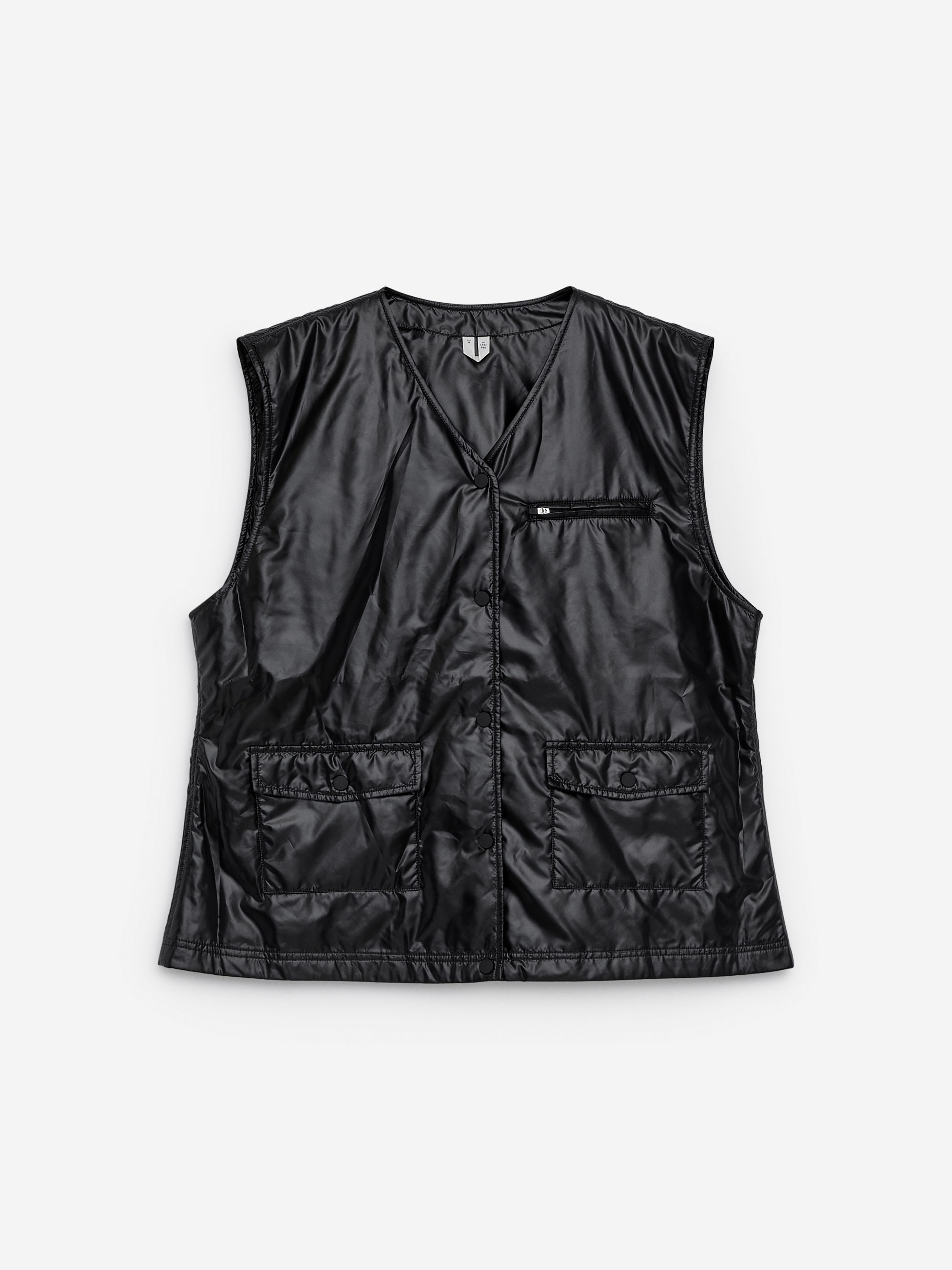 Light Padded Nylon Vest - Black - Regular fit - Women - StillMedia/DescriptiveStillLife - 1