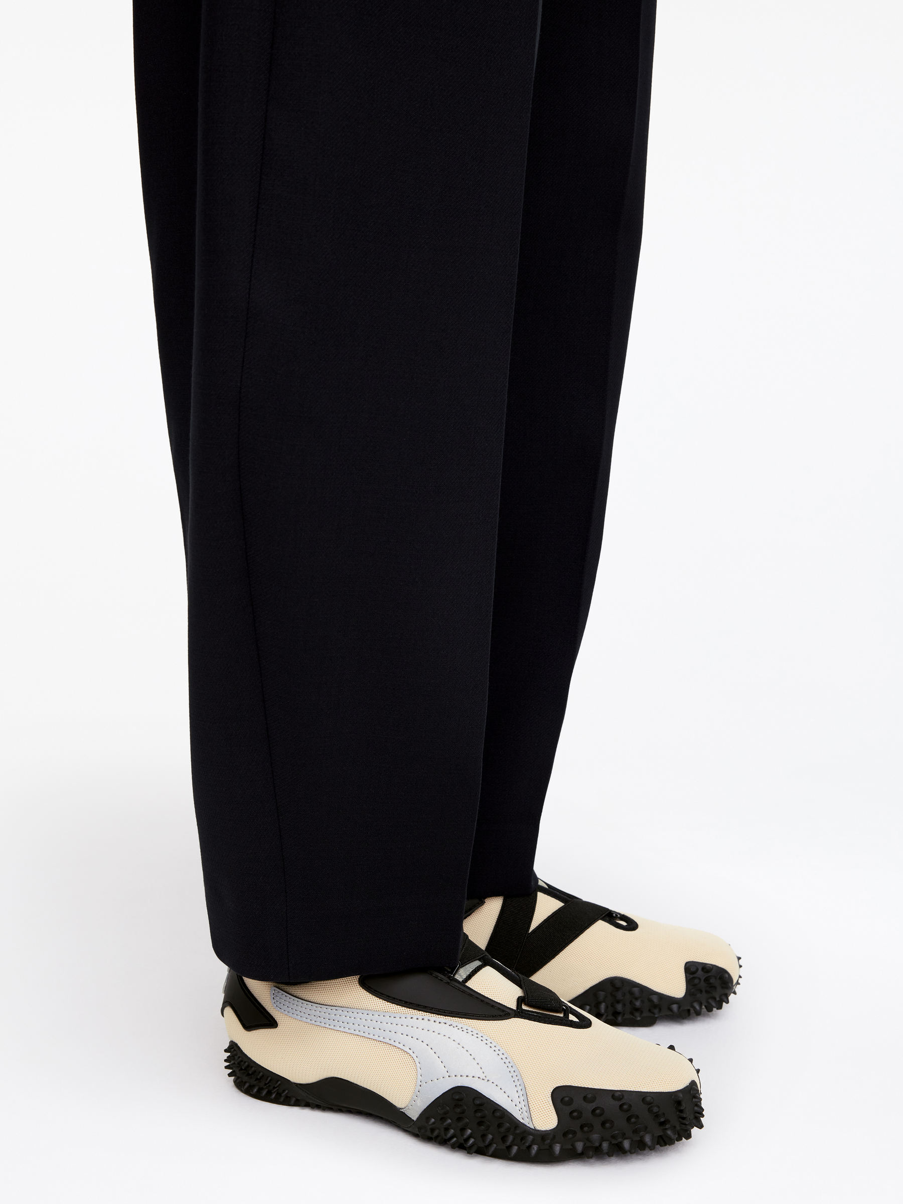 Puma Mostro OG Prime Trainers - Beige - Women - StillMedia/Lookbook - 9