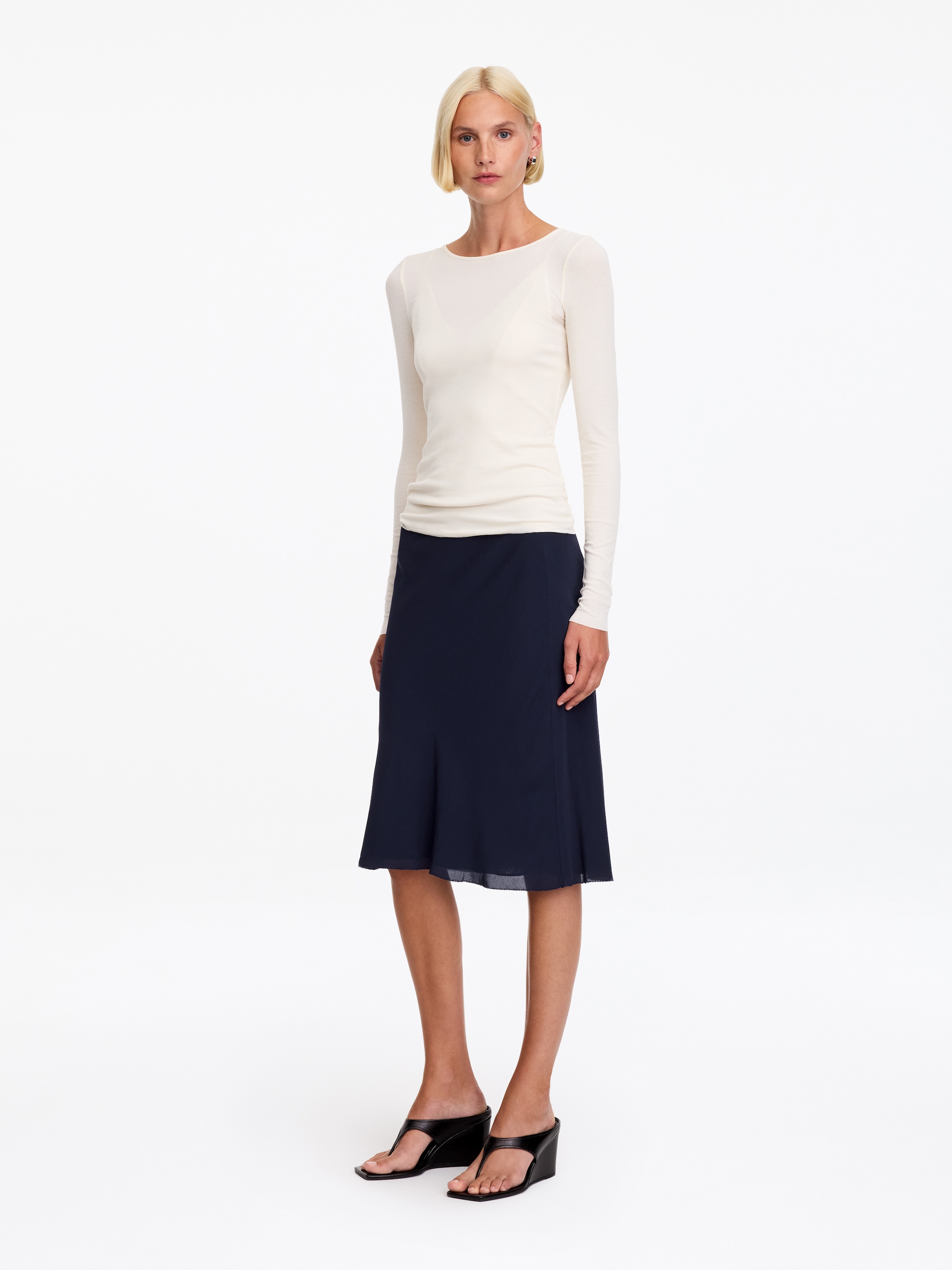 Chiffon Midi Skirt - Navy - Regular fit - women - StillMedia/Lookbook - 3