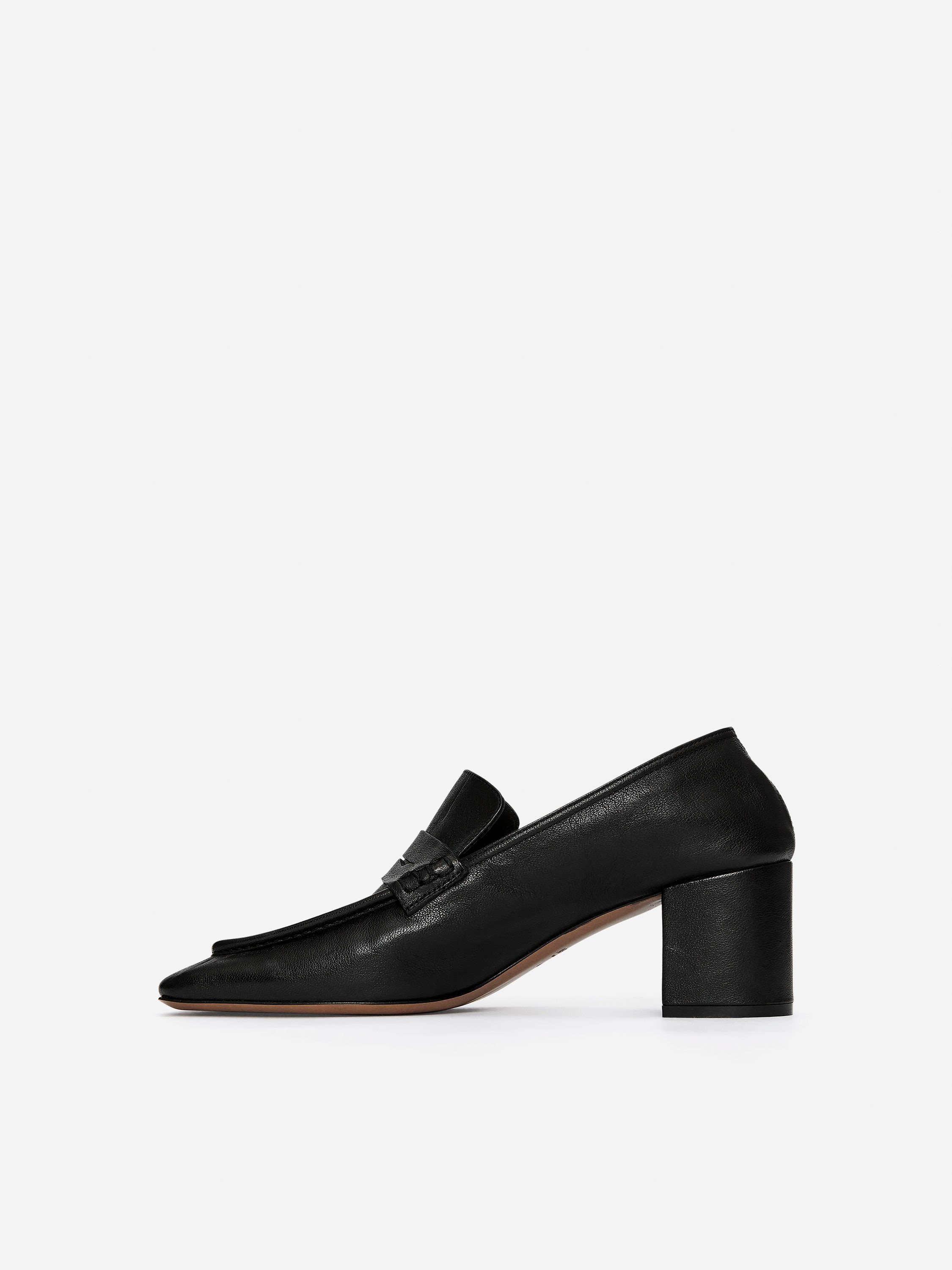 Heeled Leather Loafers - Black - Women - StillMedia/DescriptiveStillLife - 1