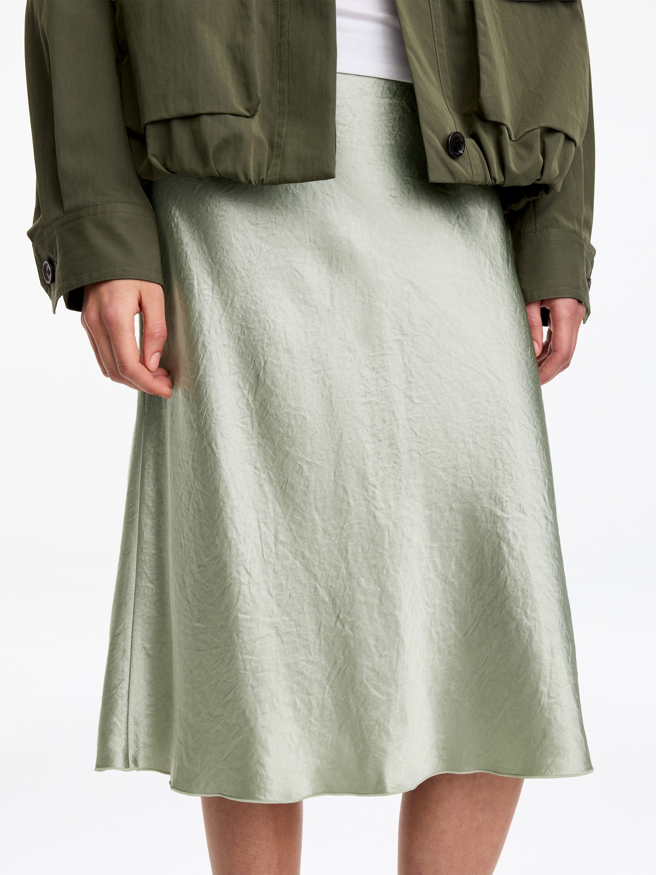 Satin Slip Skirt - Light Green - Regular fit - women - StillMedia/Lookbook - 8