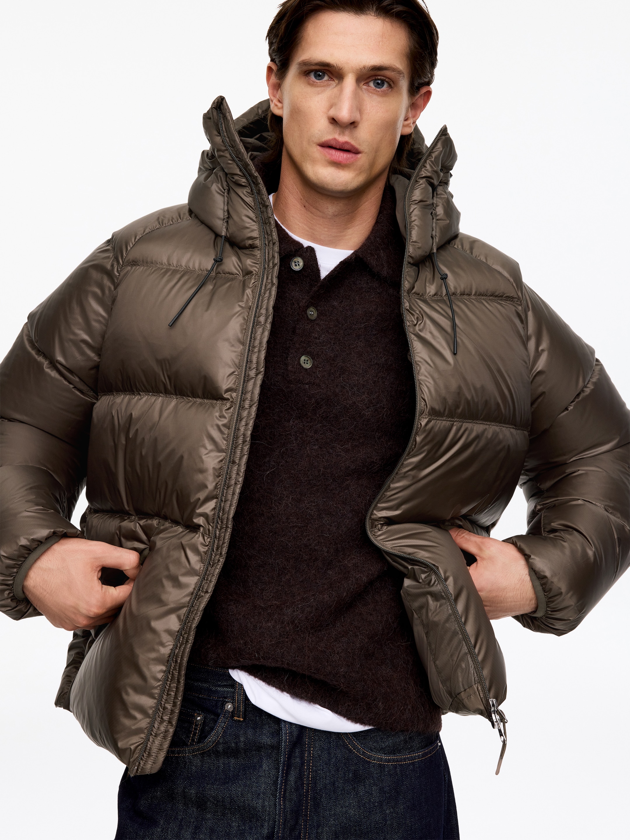 ARKET ACTIVE Hooded Re:Down Puffer - Brown - Regular fit - men - StillMedia/Lookbook - 6