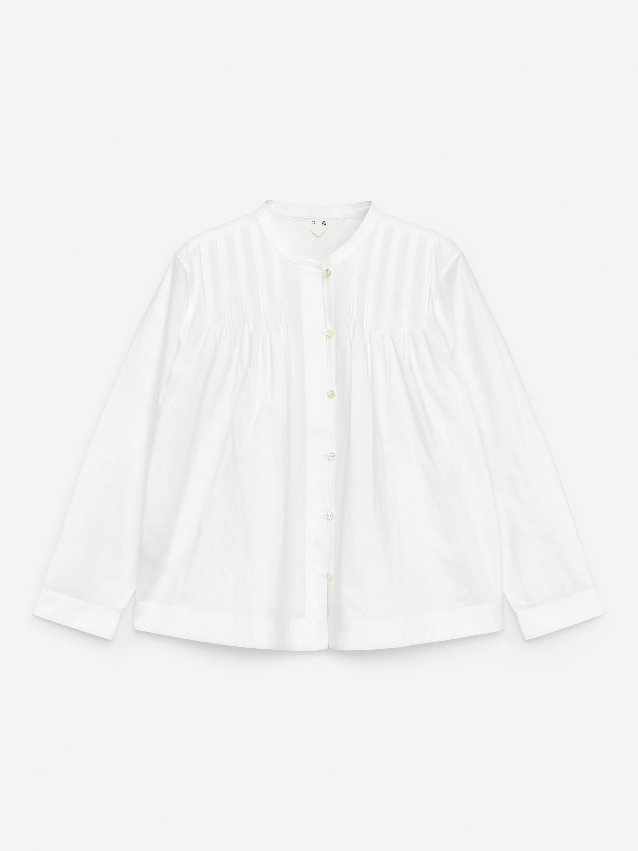 Pintuck Blouse - White - Regular fit - Women - StillMedia/DescriptiveStillLife - 1