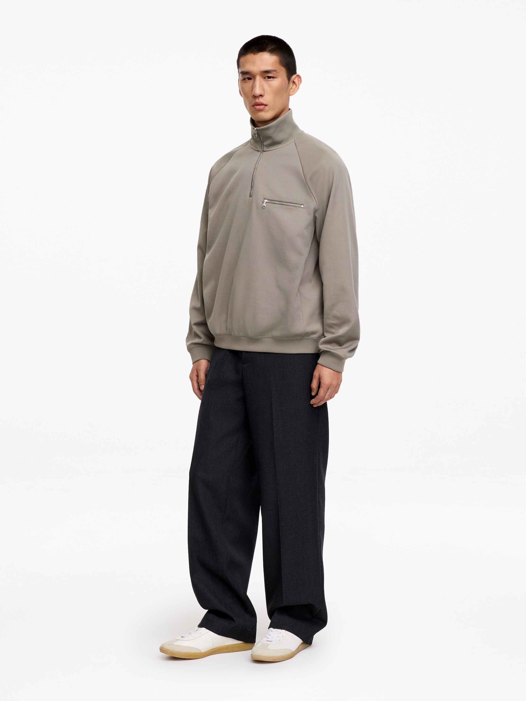 Tracksuit Sweatshirt - Grey - Relaxed fit - Men - StillMedia/Lookbook - 5