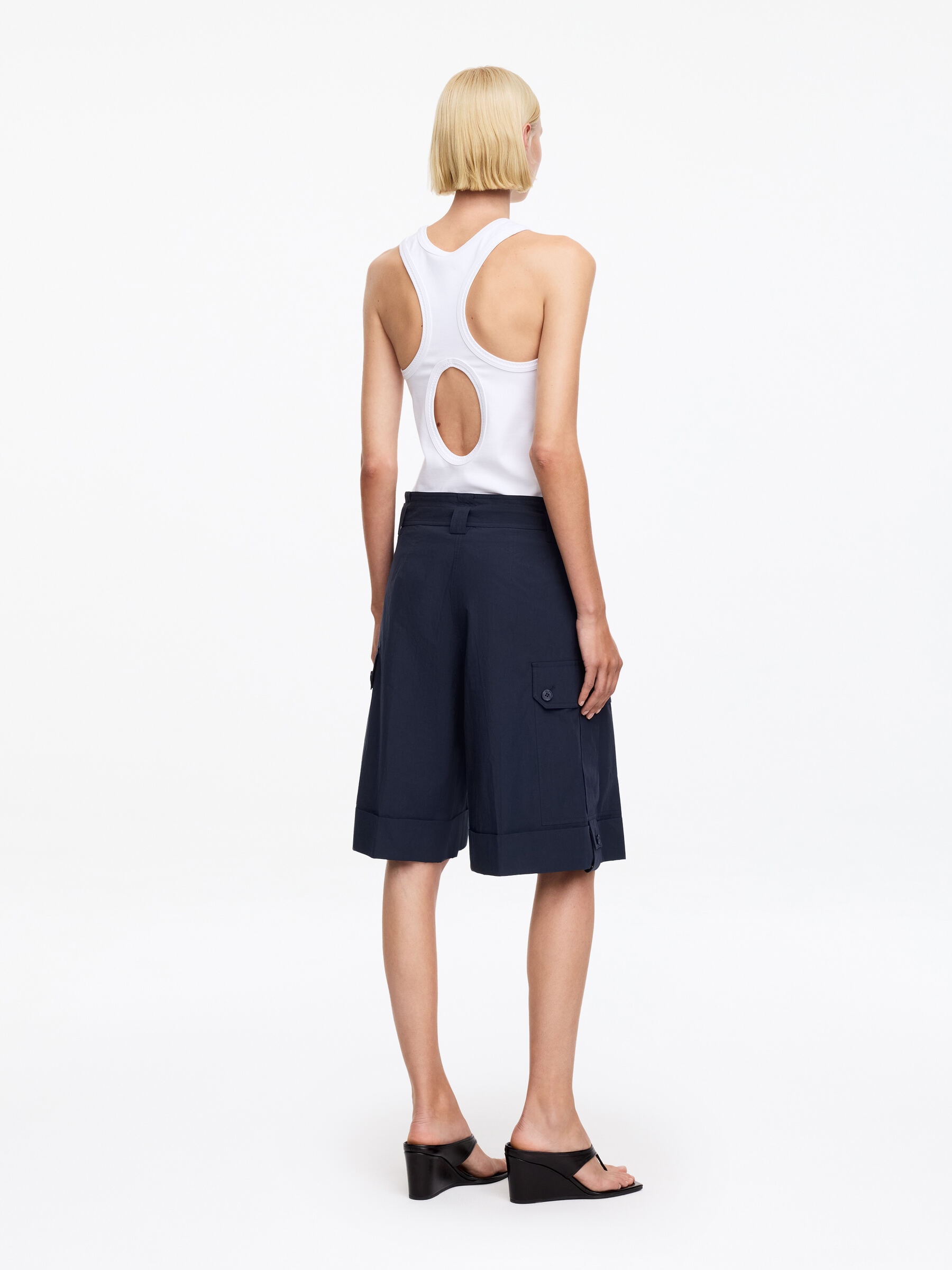 Pima Cotton Utility Shorts - Dark Blue - Relaxed fit - Women - StillMedia/Lookbook - 5