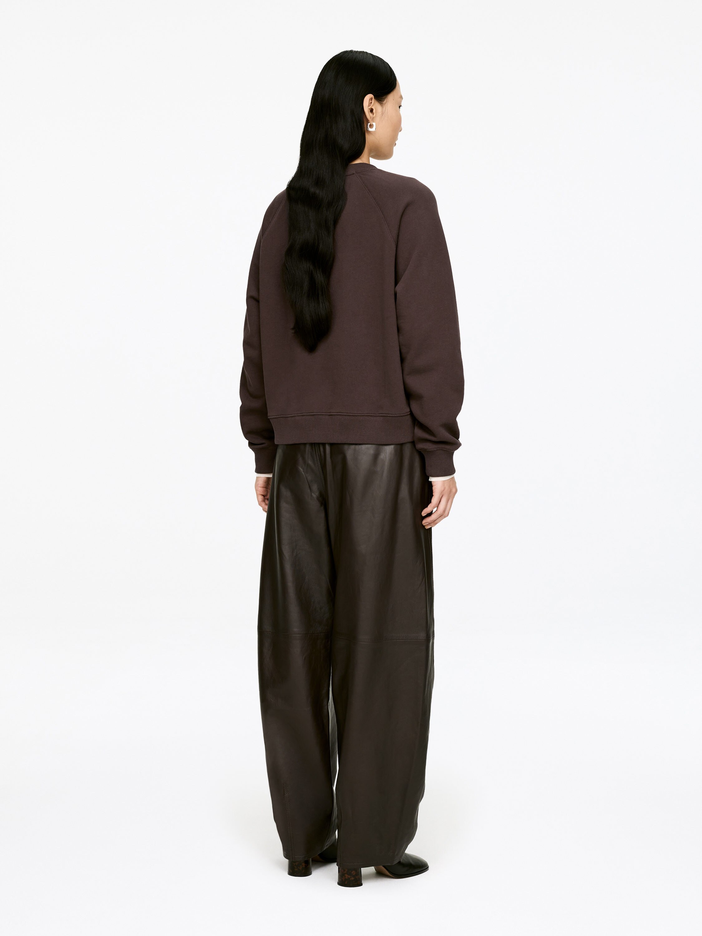 Terry Sweatshirt - Dark Brown - Regular fit - Women - StillMedia/Lookbook - 3