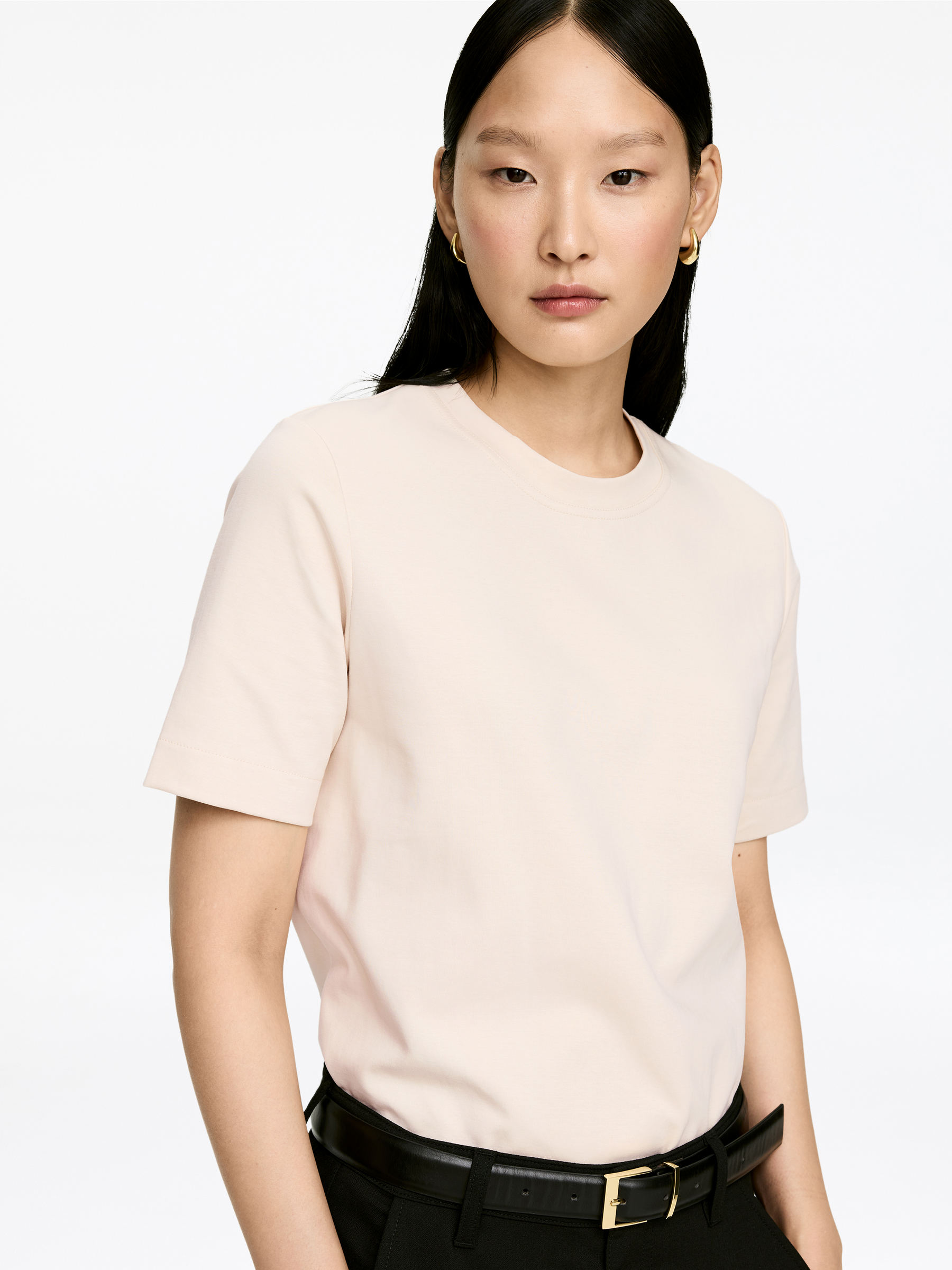 PEARL Heavyweight T-Shirt - Light Beige - Regular fit - Women - StillMedia/Lookbook - 5