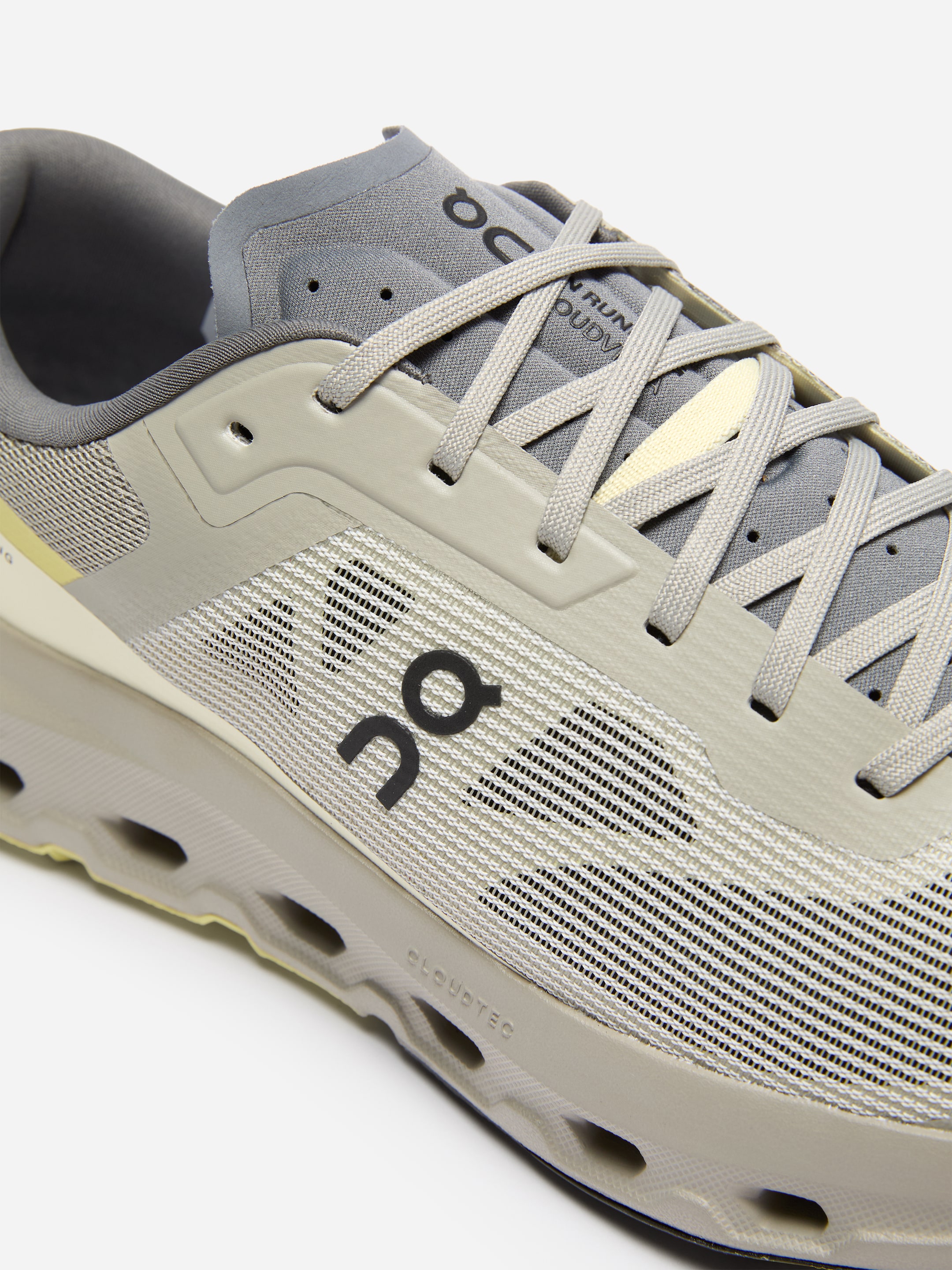 On Cloudvista 3 - Dusty Grey - men - StillMedia/DescriptiveDetail - 1