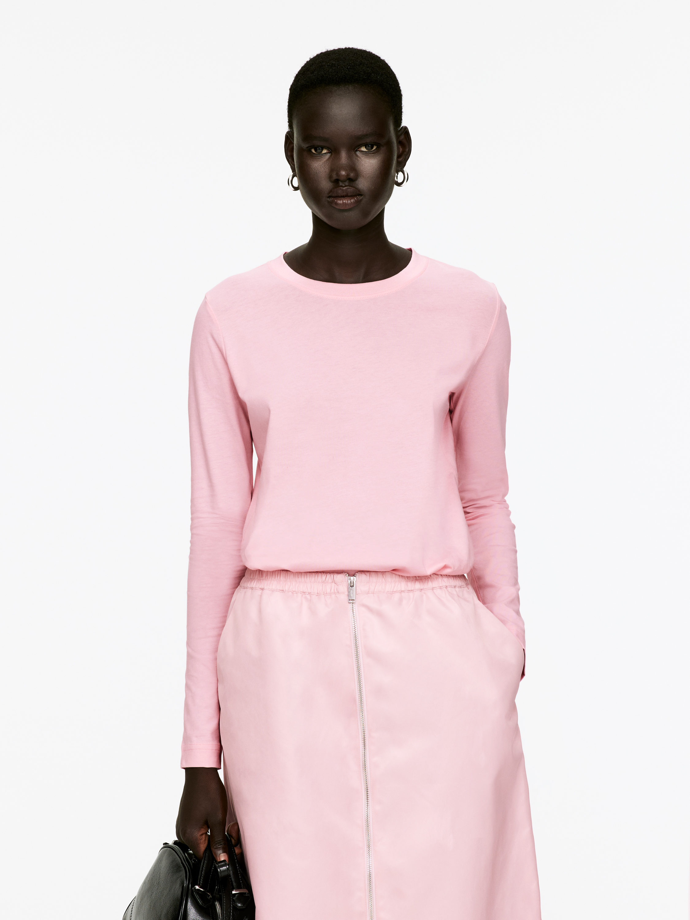 IRIS Signature Long-Sleeve T-Shirt - Pink - Regular fit - Women - StillMedia/Lookbook - 6