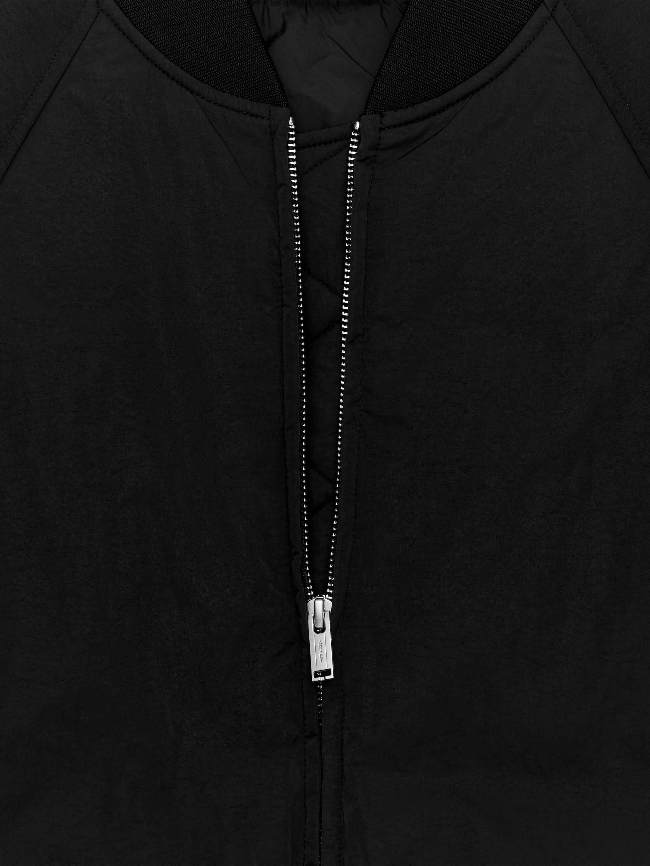Veste raccourcie Upcycled Down - Noir - Oversized - Femme - StillMedia/DescriptiveDetail - 2